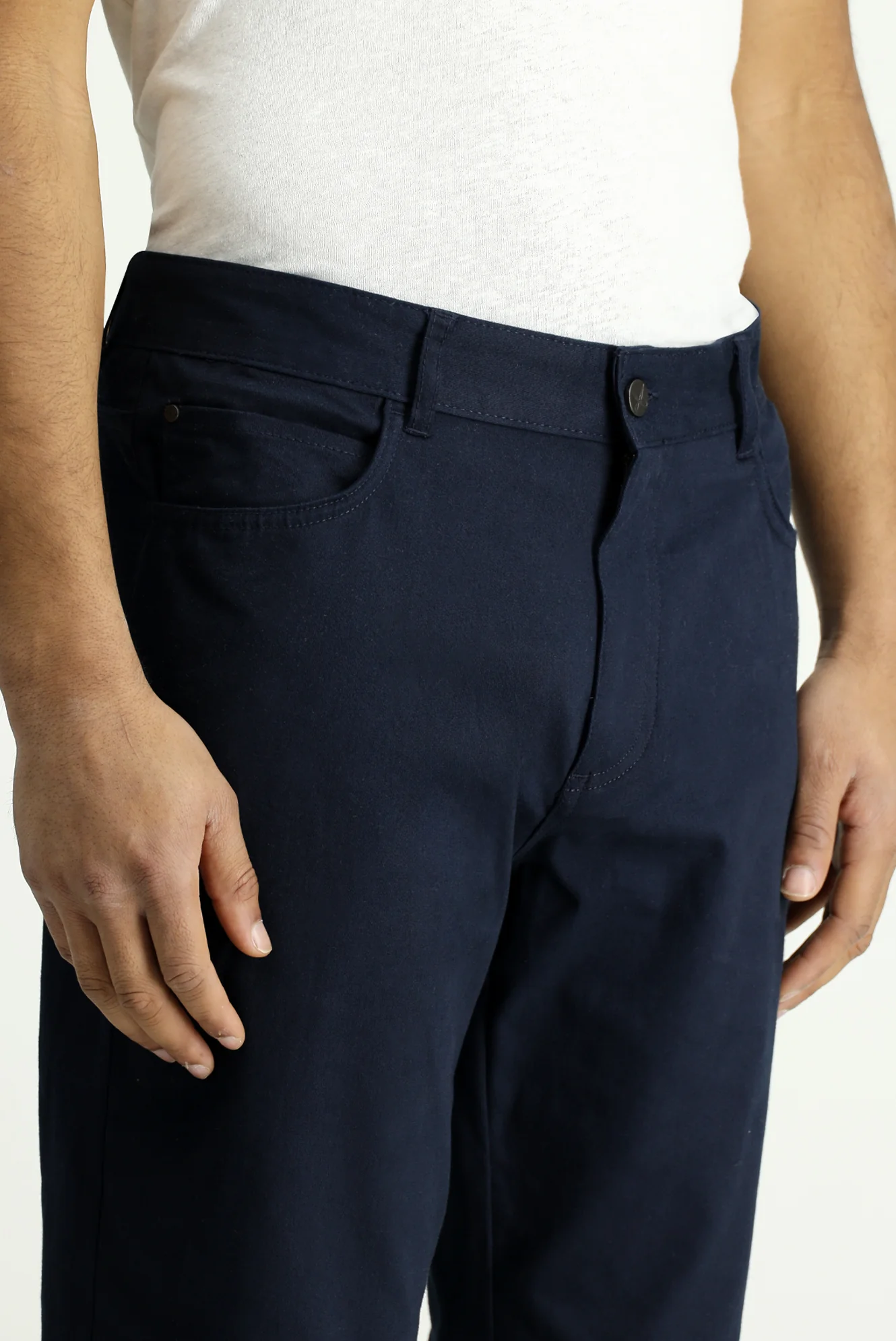Orta Lacivert Slim Fit Dar Kesim Denim Look Likralı Pantolon - Image 4