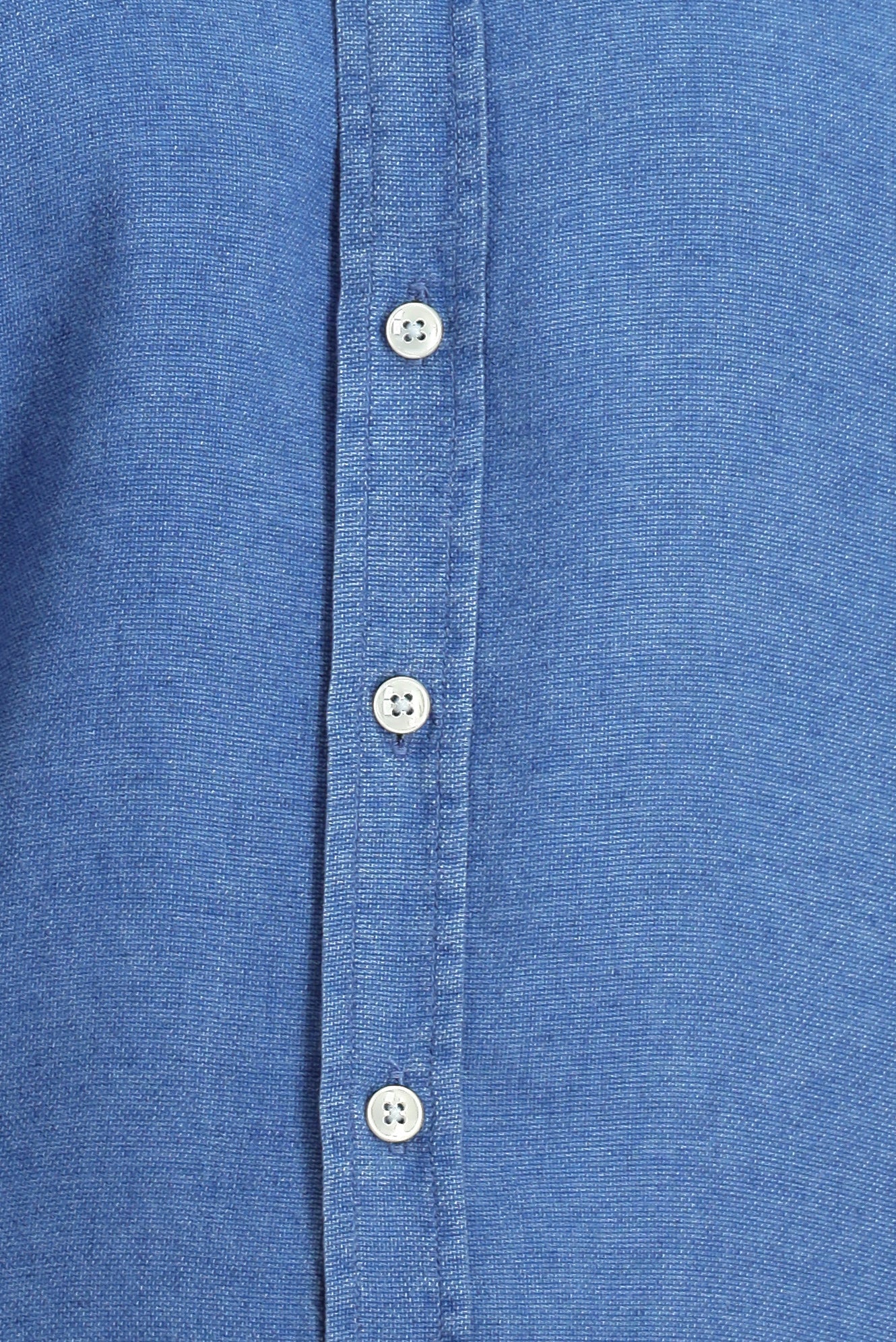 Orta Lacivert Uzun Kol Regular Fit Spor Düğmeli Yaka Denim Görünümlü Lyocell Gömlek - Image 6