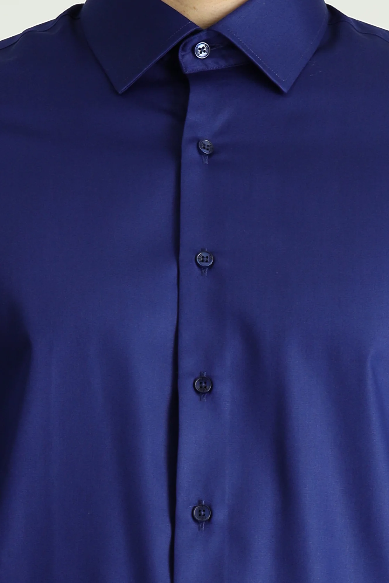 Orta Lacivert Uzun Kol Slim Fit Dar Kesim Klasik Non Iron Saten Pamuklu Gömlek - Image 5