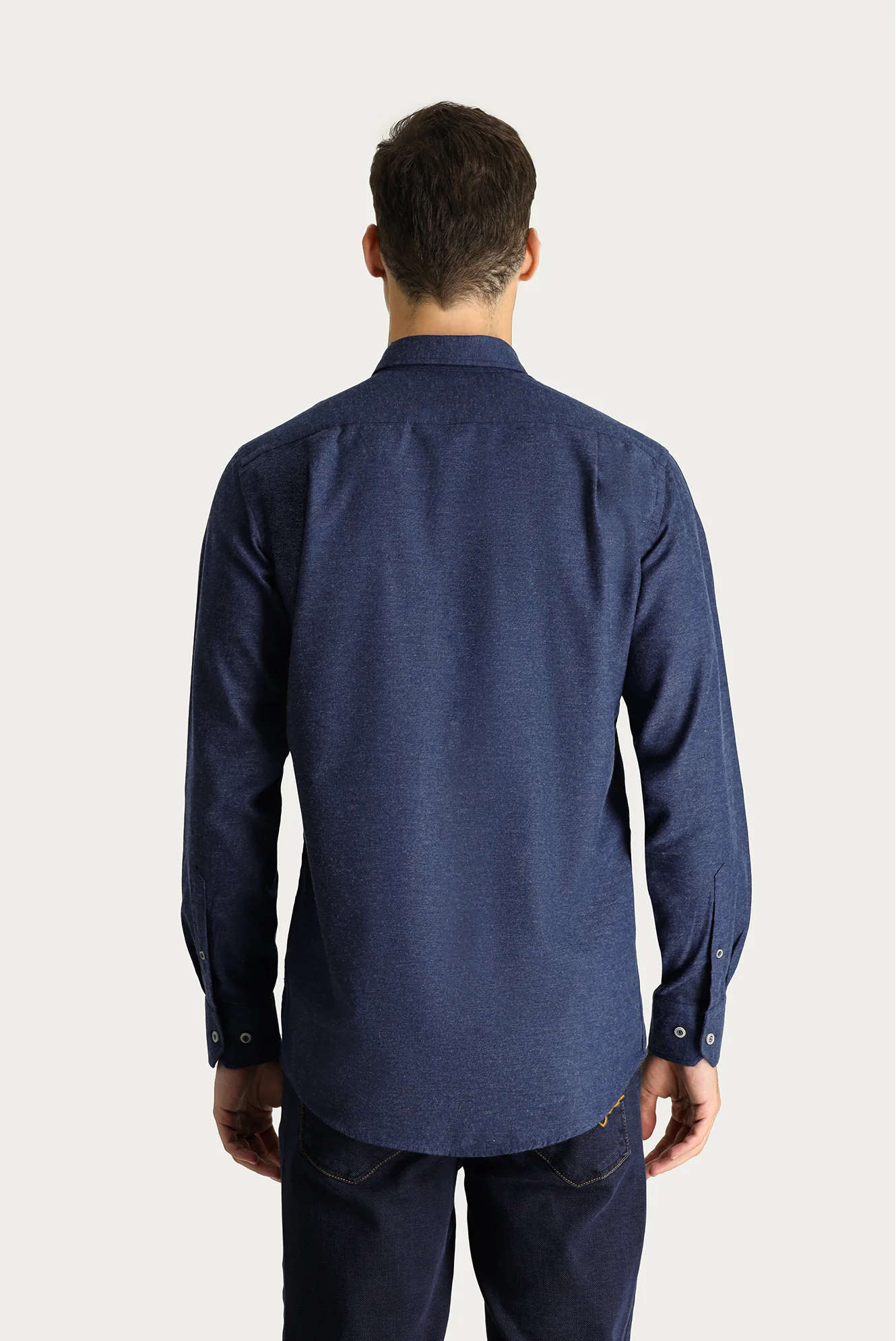Orta Lacivert Uzun Kol Slim Fit Dar Kesim Oduncu Spor Pamuklu Düğmeli Yaka Gömlek - Image 4