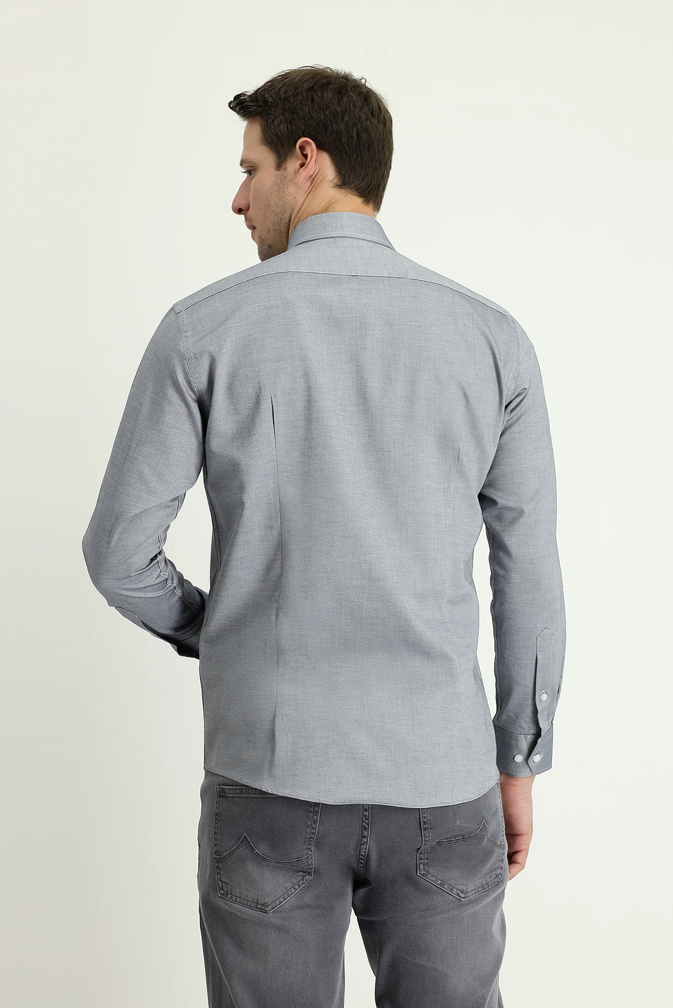 Orta Lacivert Uzun Kol Slim Fit Dar Kesim Oxford Pamuk Düğmeli Yaka Gömlek - Image 2