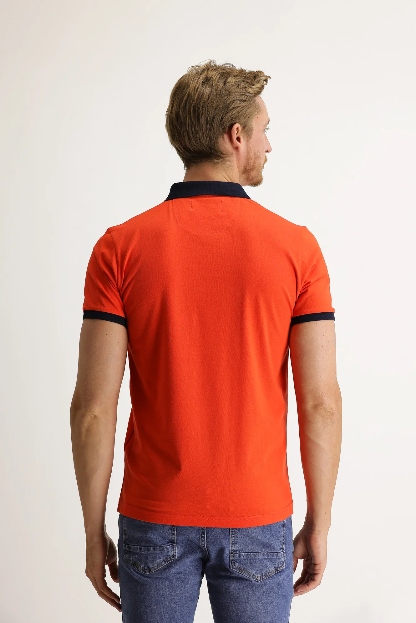 Orta Turuncu Polo Yaka Slim Fit Dar Kesim Desenli Tişört - Image 4
