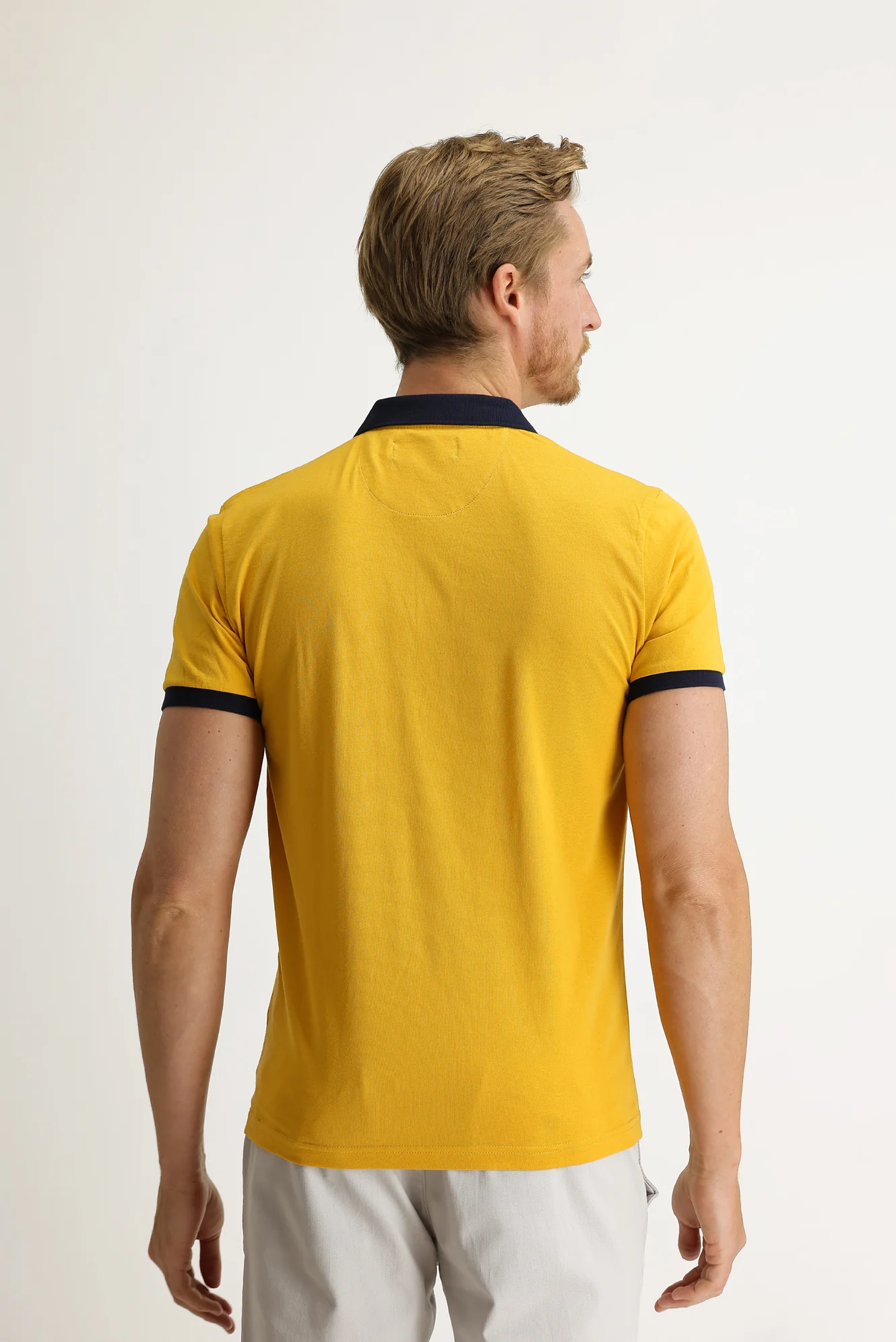 Safran Polo Yaka Slim Fit Dar Kesim Desenli Tişört - Image 4
