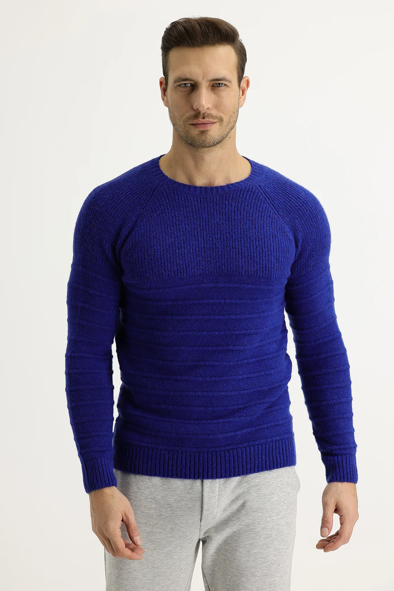 Saks Mavi Bisiklet Yaka Slim Fit Dar Kesim Yünlü Desenli Triko Kazak - Image 2
