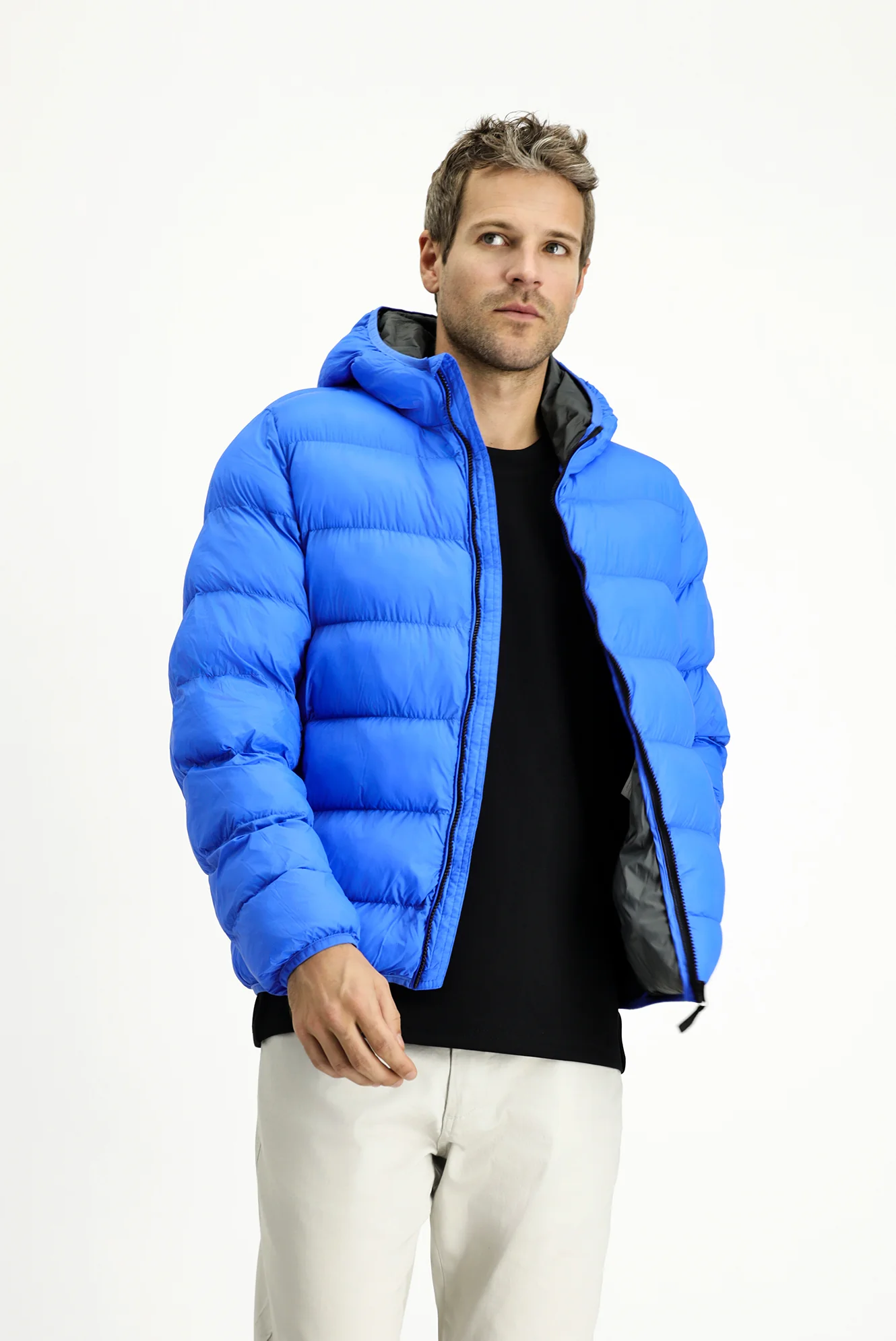 Saks Mavi Kapüşonlu Çantalı Spor Şişme Mont - Image 3