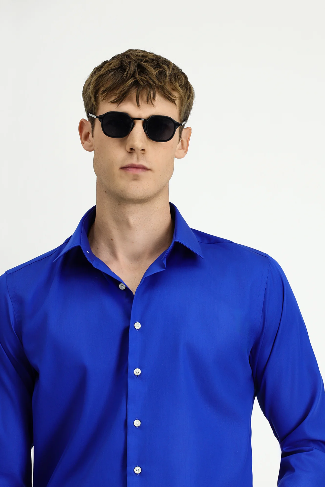 Saks Mavi Uzun Kol Slim Fit Dar Kesim Klasik Non Iron Pamuklu Gömlek