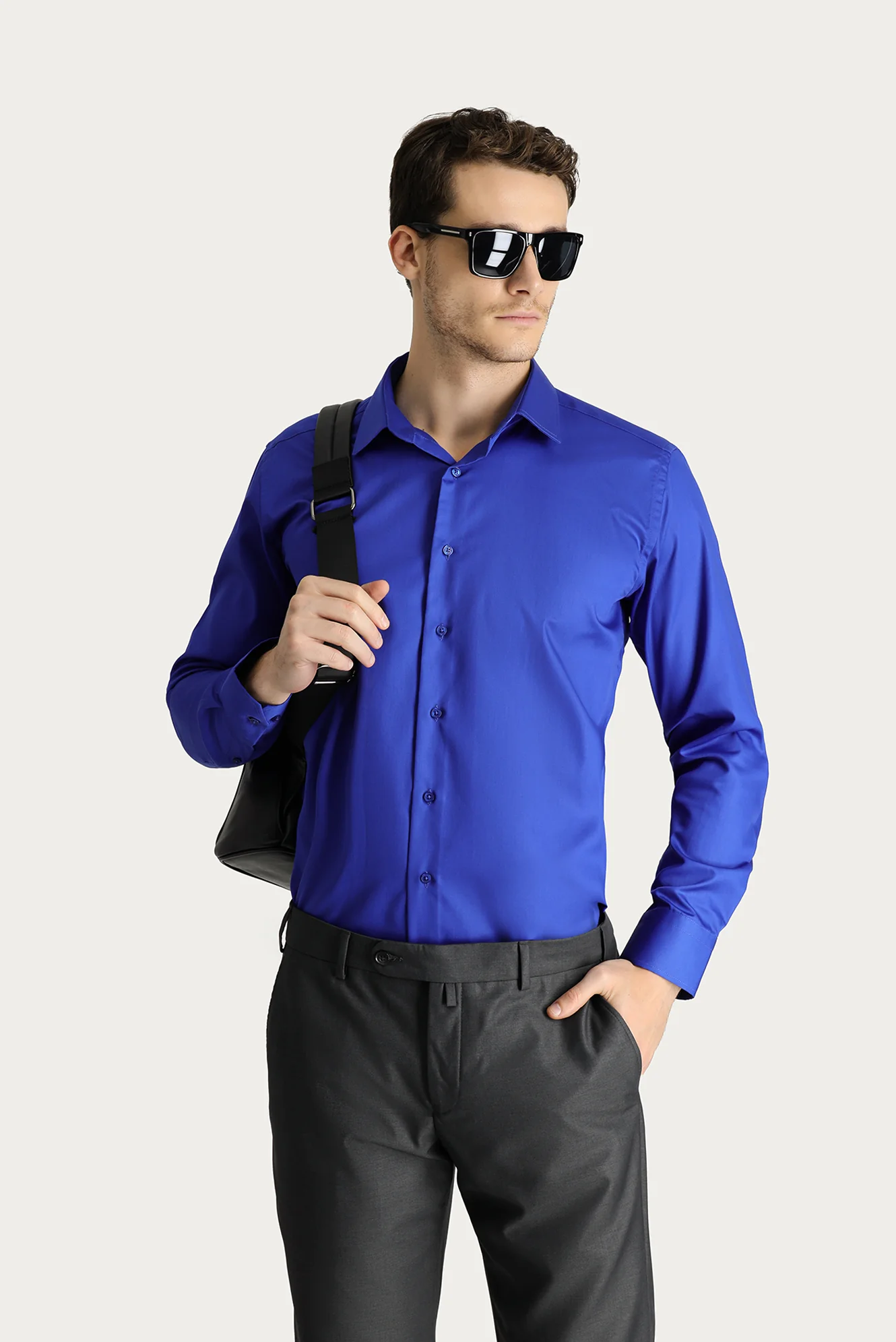 Saks Mavi Uzun Kol Slim Fit Dar Kesim Non Iron Saten Pamuklu Gömlek - Image 2