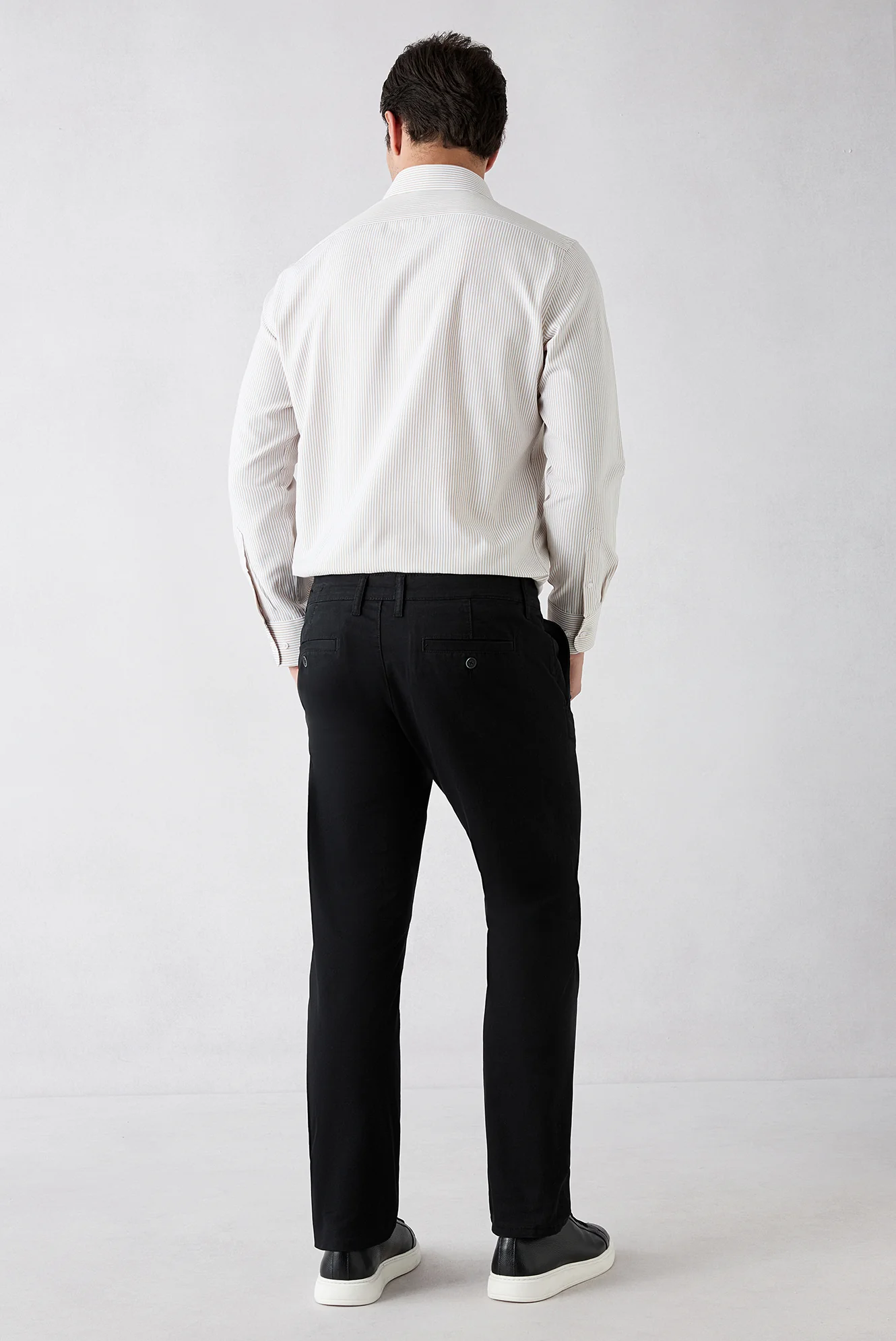 Siyah Relaxed Fit Rahat Kesim Yan Cepli Kanvas / Chino Pantolon - Image 4