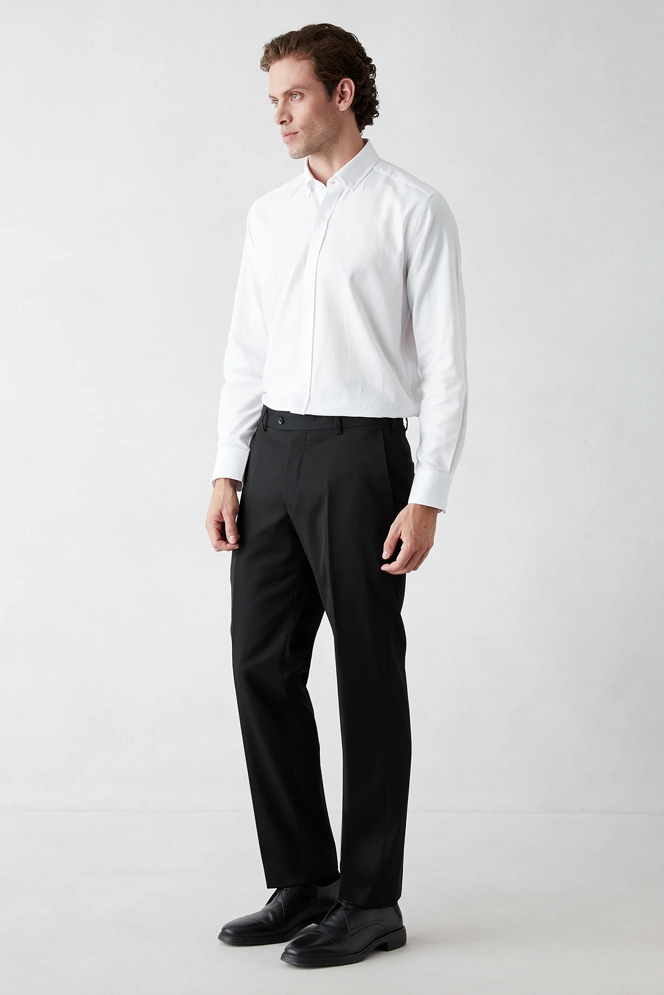 Siyah 6 Drop Regular Fit Standart Kesim Mono Yaka Likralı Düz Takım Elbise - Image 5