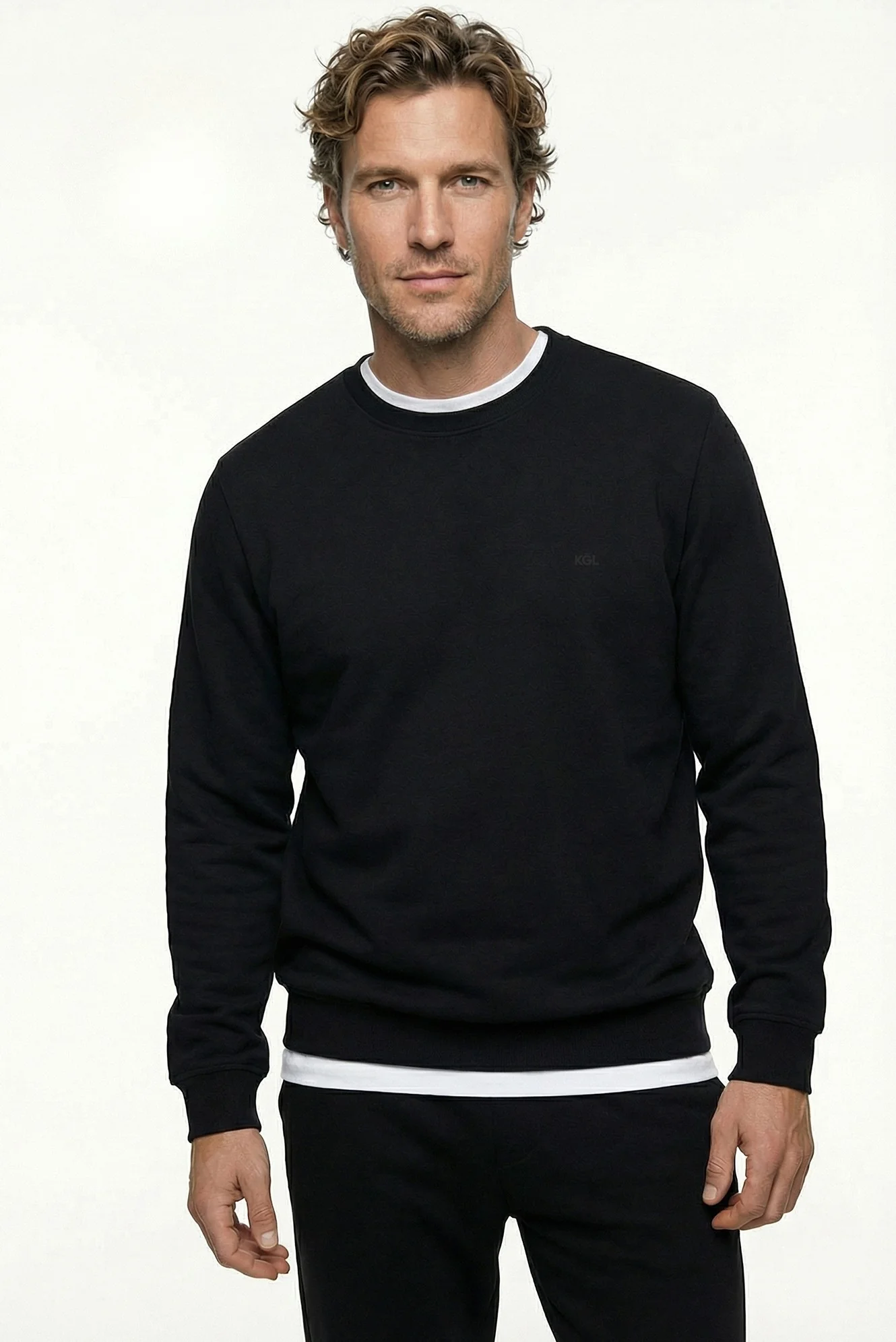 Siyah Bisiklet Yaka Regular Fit Pamuklu Basic Sweatshirt - Image 2