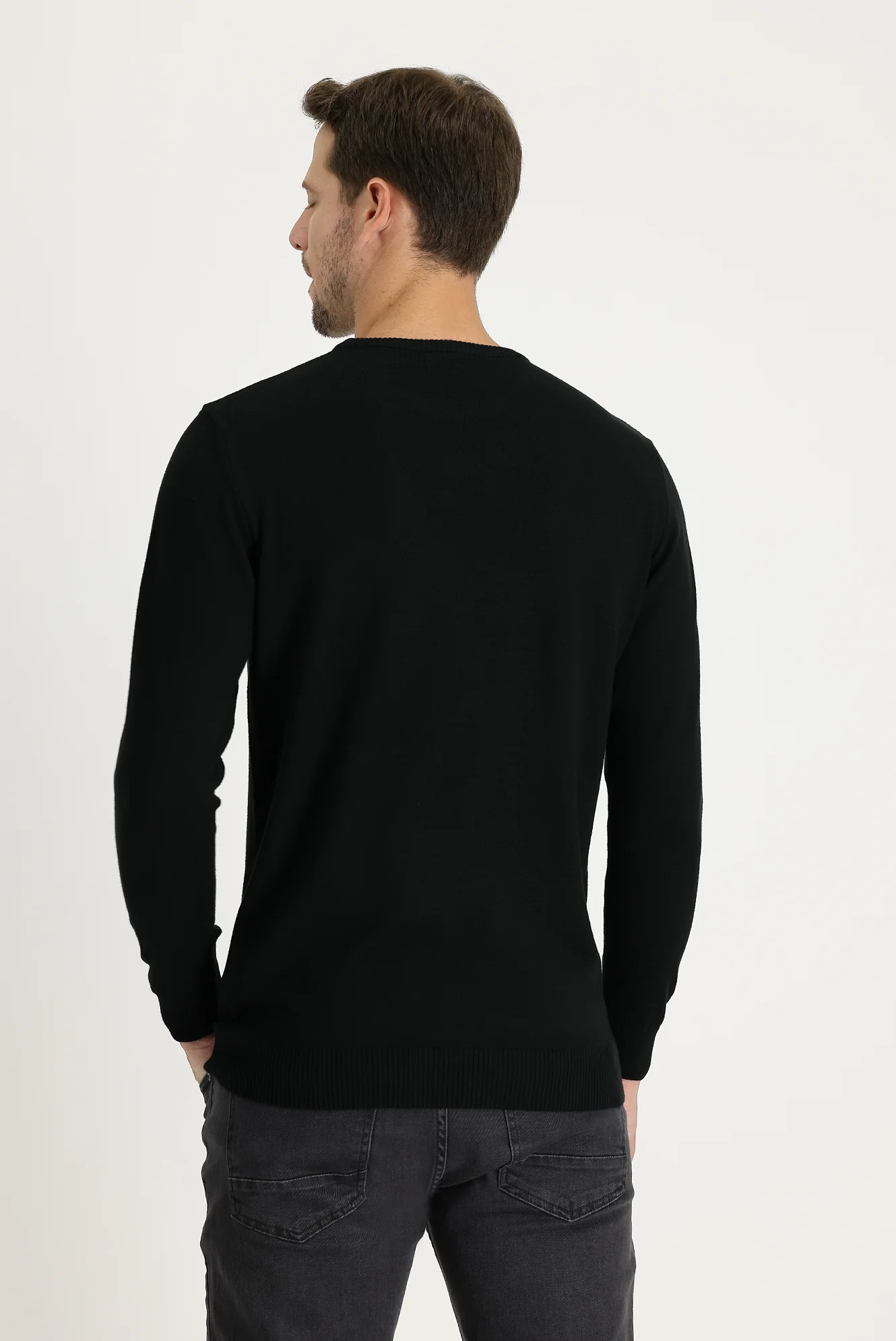 Siyah Bisiklet Yaka Regular Fit Triko Kazak - Image 4