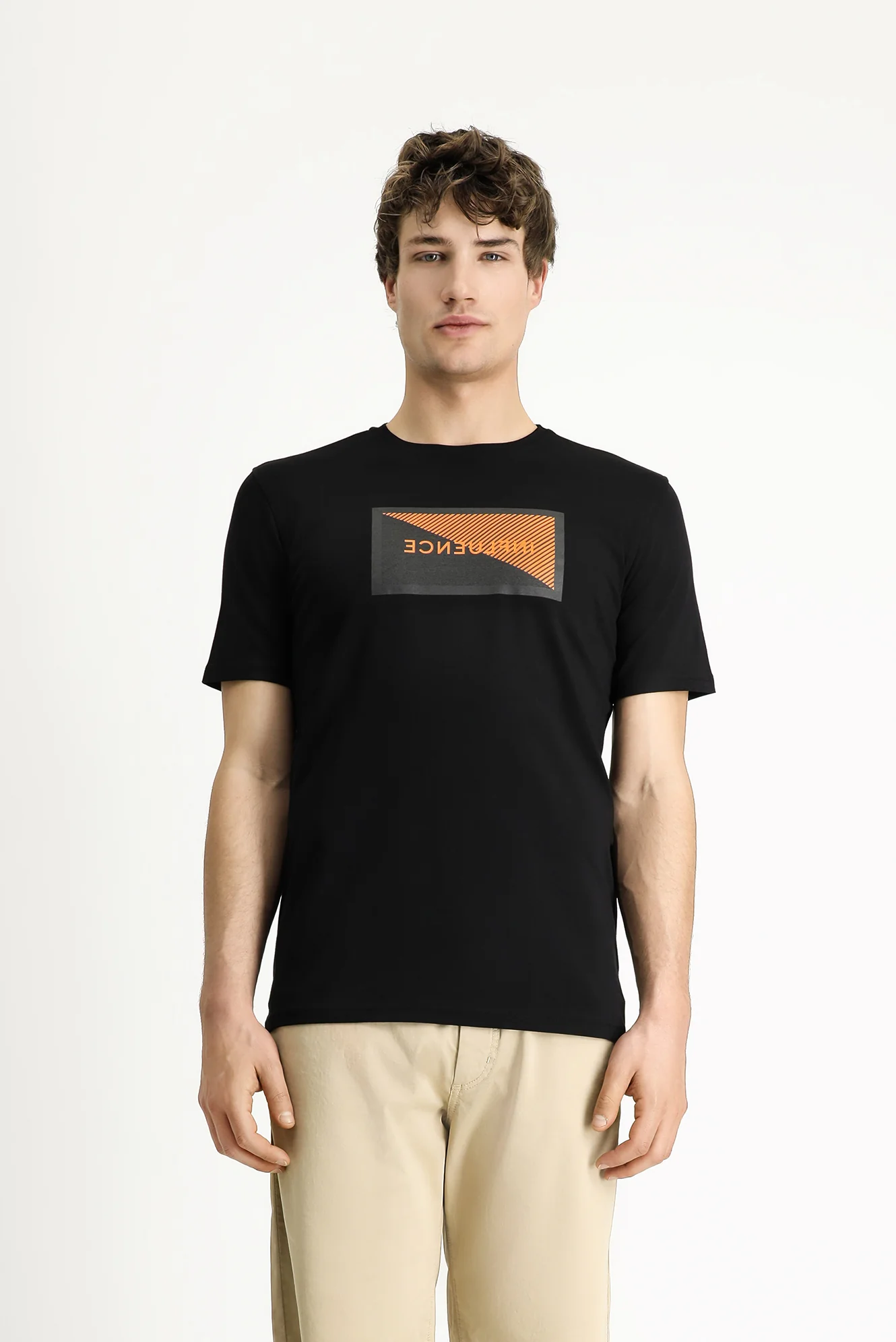 Siyah Bisiklet Yaka Slim Fit Dar Kesim Baskılı Pamuklu Tişört - Image 5