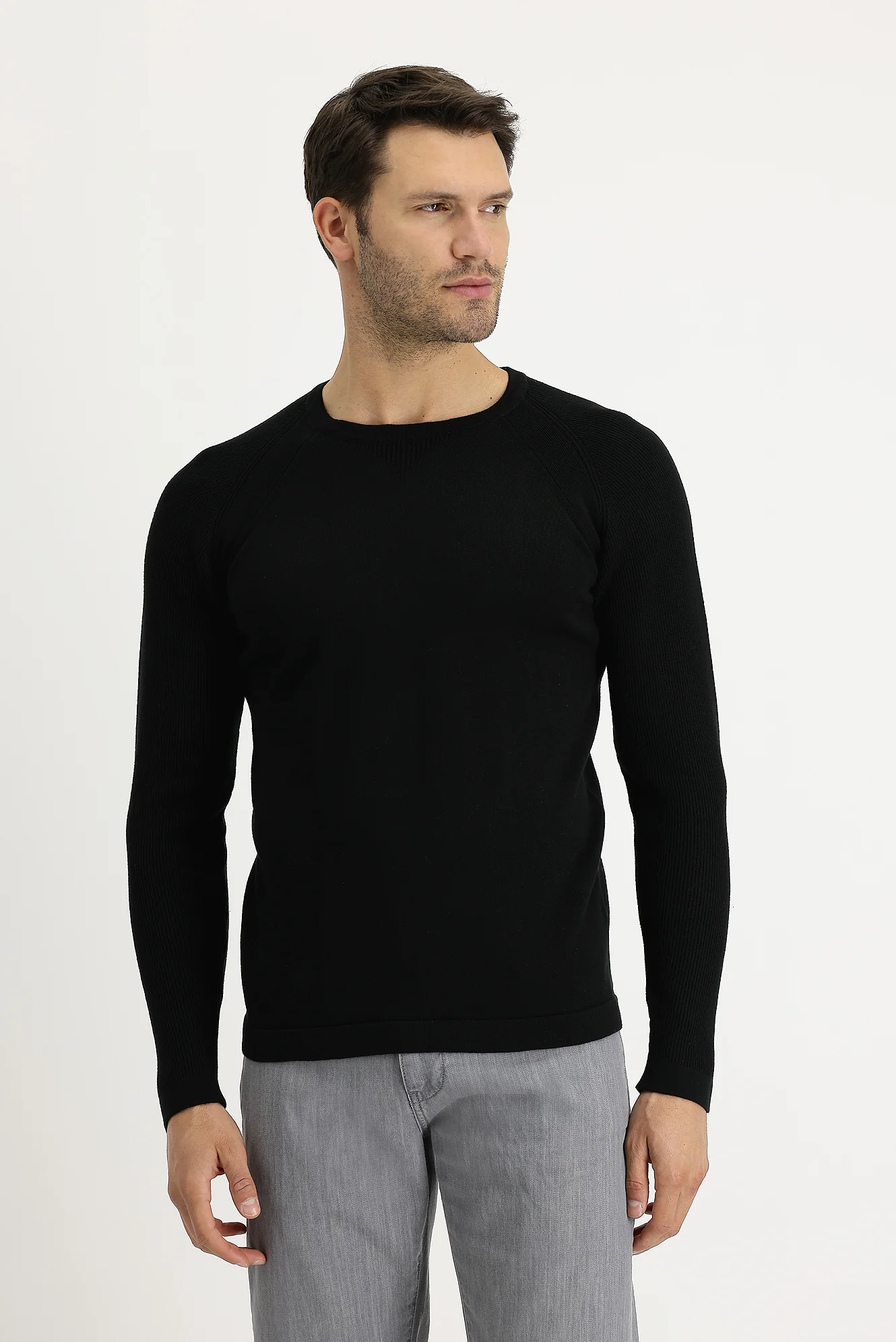Siyah Bisiklet Yaka Slim Fit Desenli Pamuklu Triko Kazak - Image 2