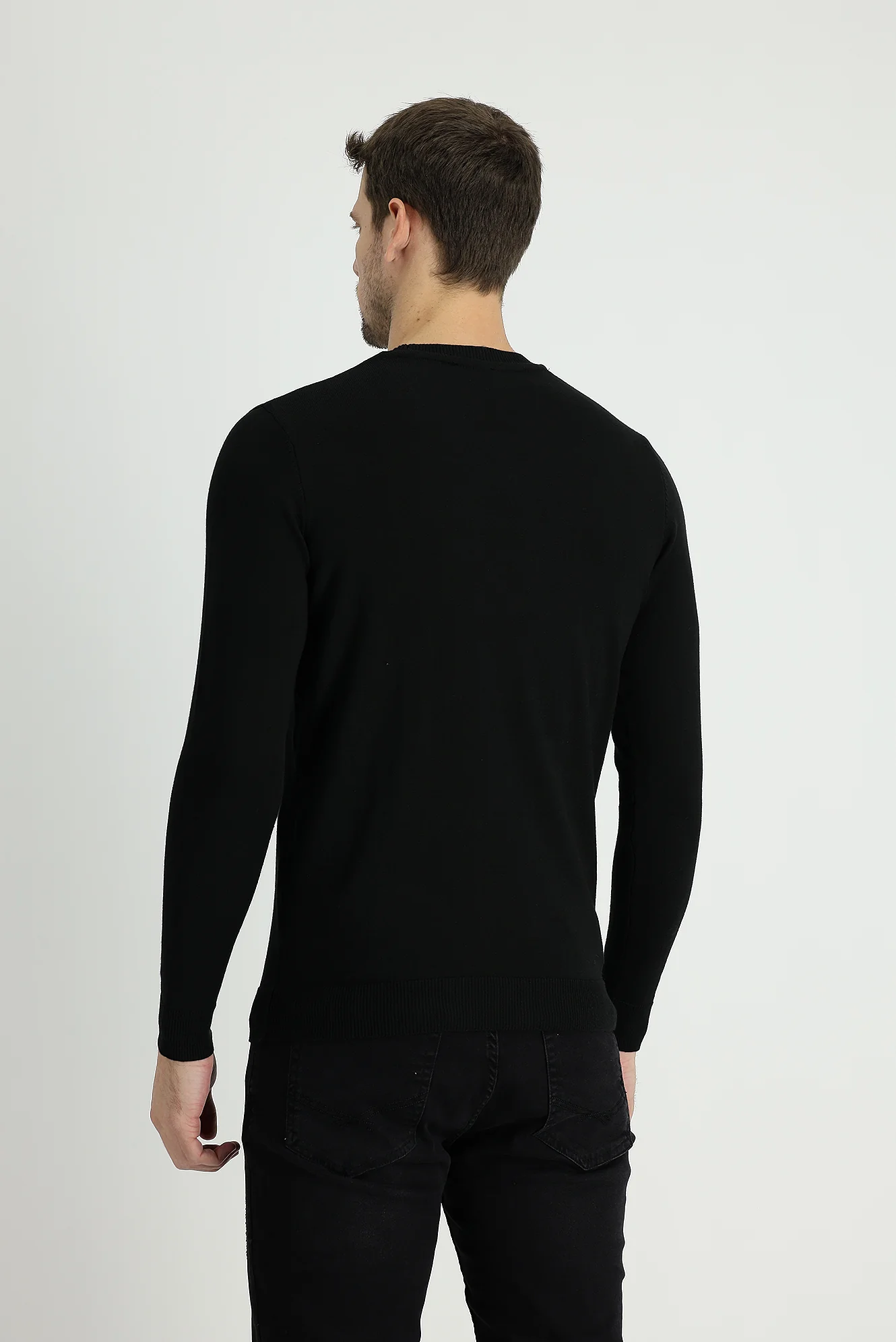 Siyah Bisiklet Yaka Slim Fit Dar Kesim Pamuklu Triko Kazak - Image 2
