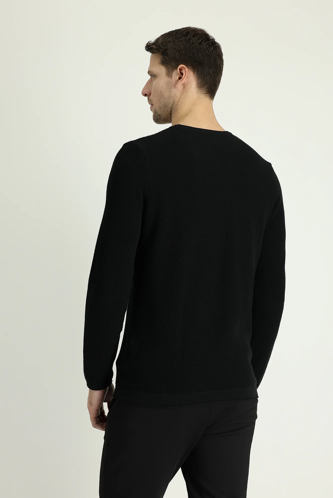 Siyah Bisiklet Yaka Slim Fit Dar Kesim Desenli Pamuklu Triko Kazak - Image 3