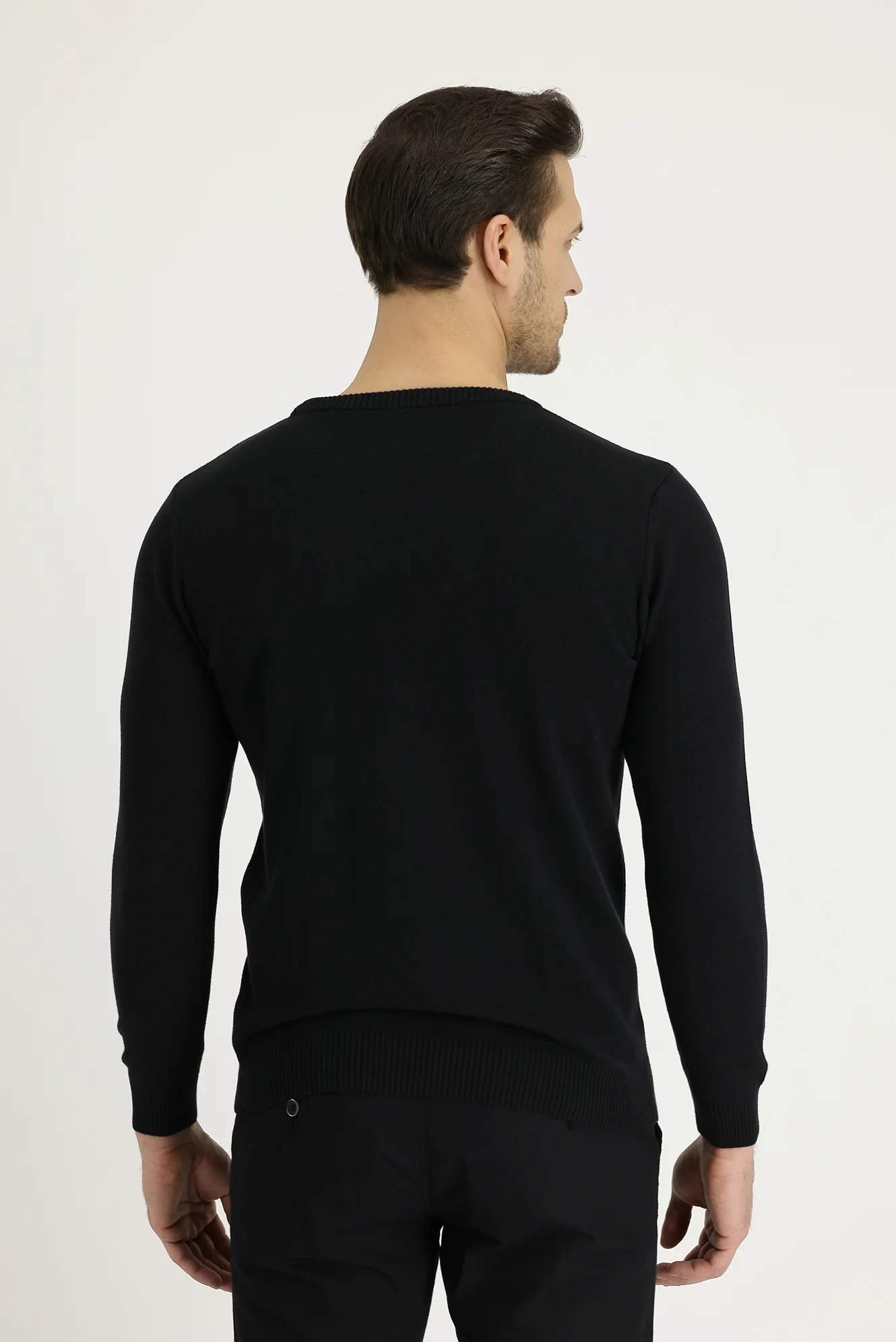 Siyah Bisiklet Yaka Slim Fit Dar Kesim Desenli Triko Kazak - Image 4