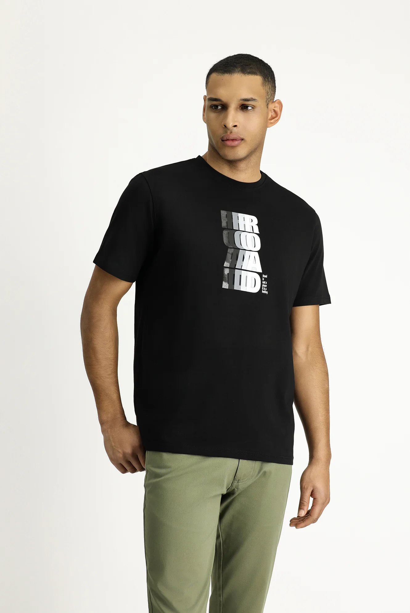 Siyah Bisiklet Yaka Slim Fit Dar Kesim Tişört - Image 3