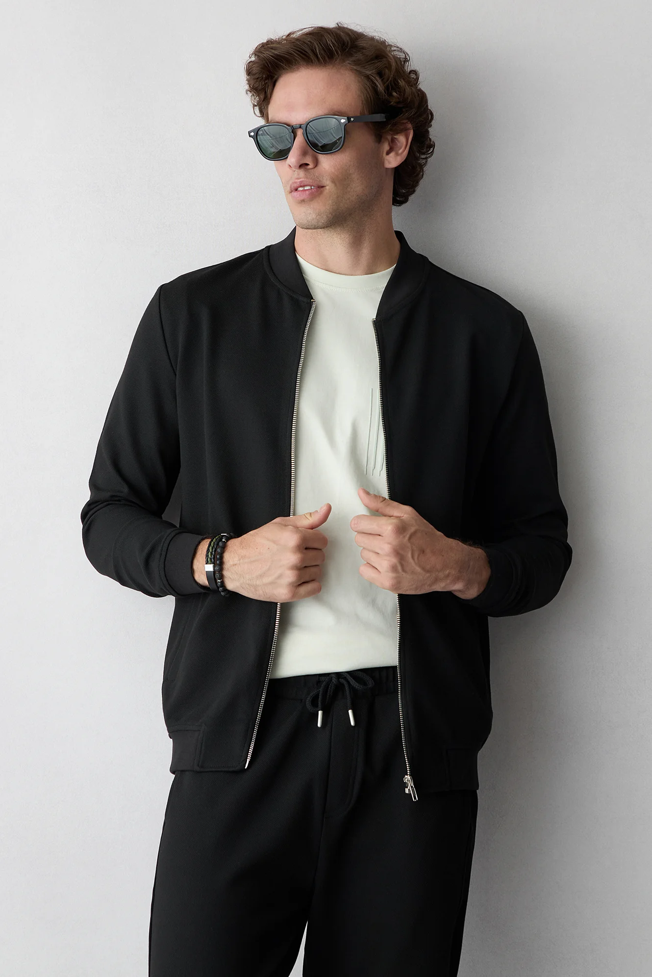 Siyah Fermuarlı Esnek Bomber Sweat Hırka - Image 7