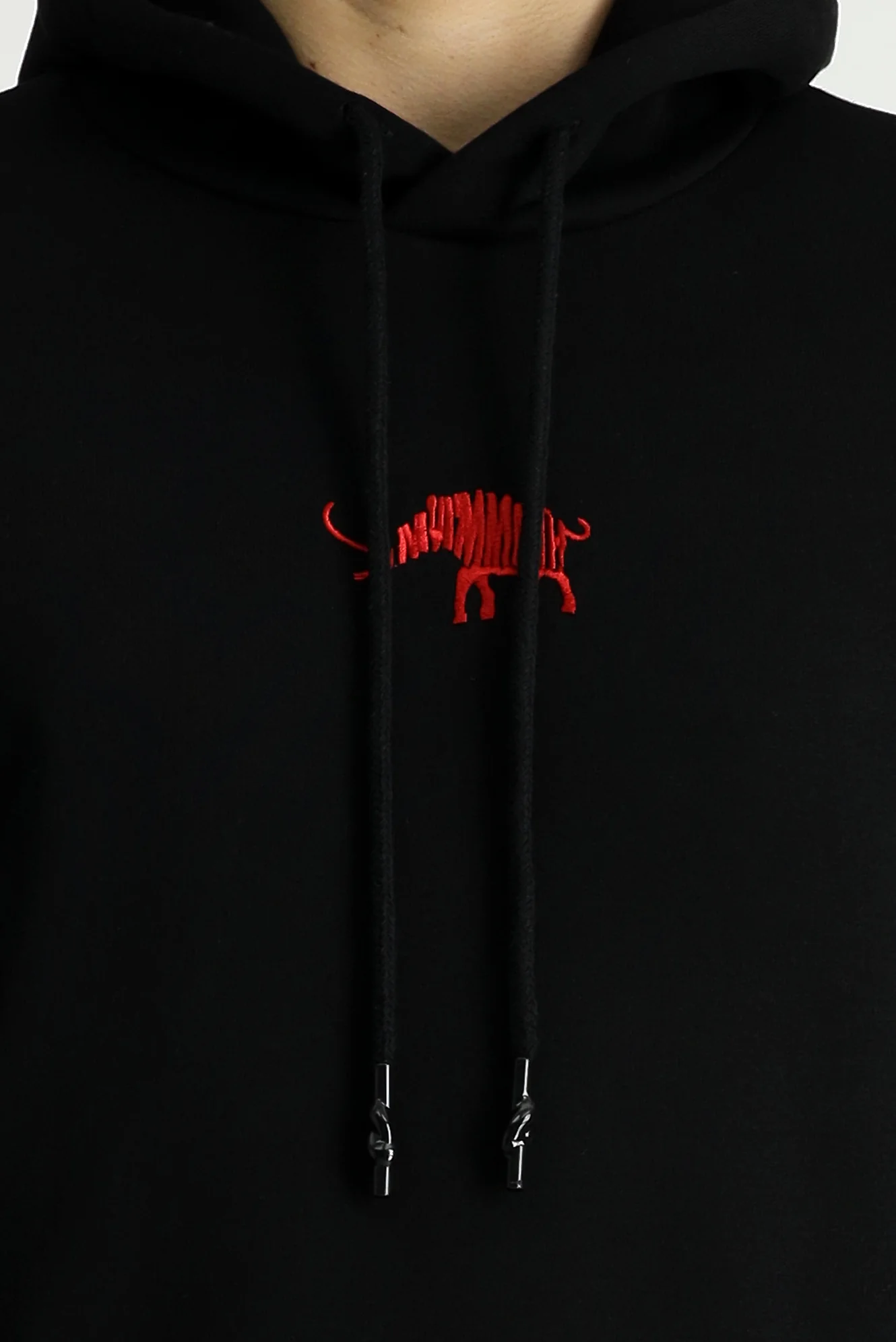 Siyah Kapüşonlu Regular Fit Pamuklu Nakışlı 3 İplik Sweatshirt - Image 6