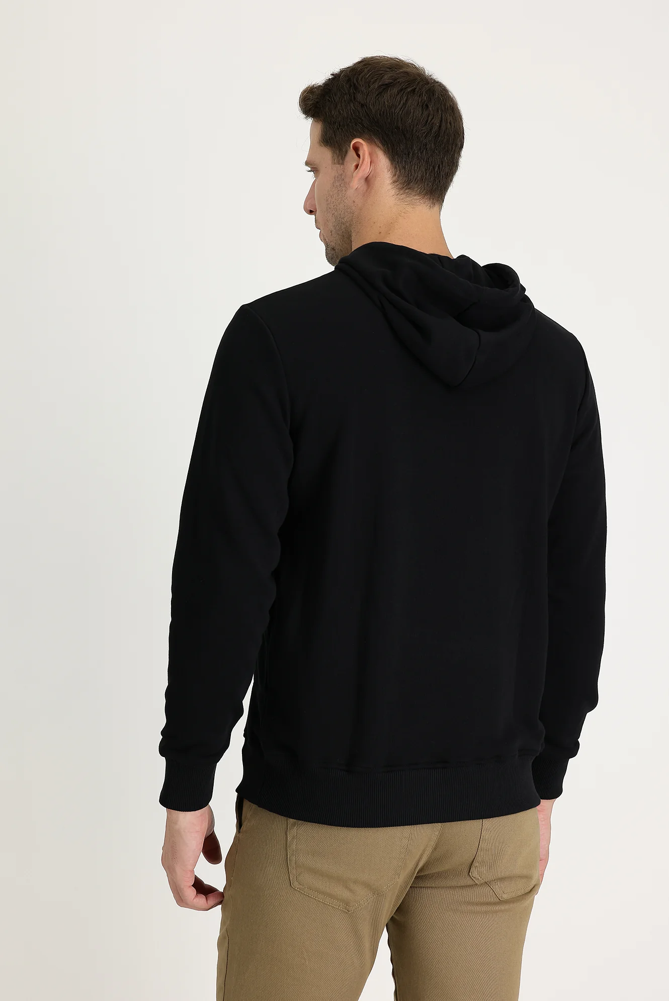 Siyah Kapüşonlu Slim Fit Dar Kesim Baskılı Sweatshirt - Image 3