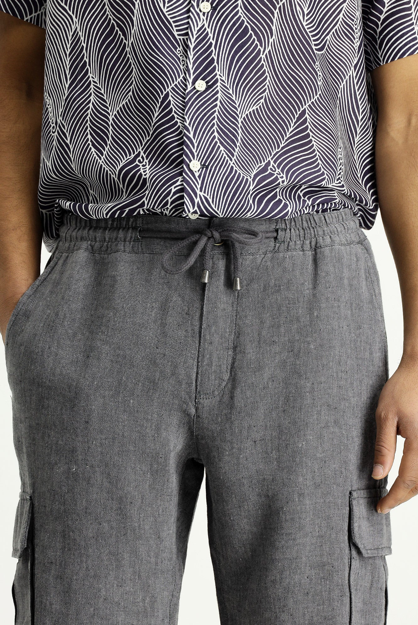 Siyah Relaxed Fit Rahat Kesim Keten Bermuda Şort - Image 3