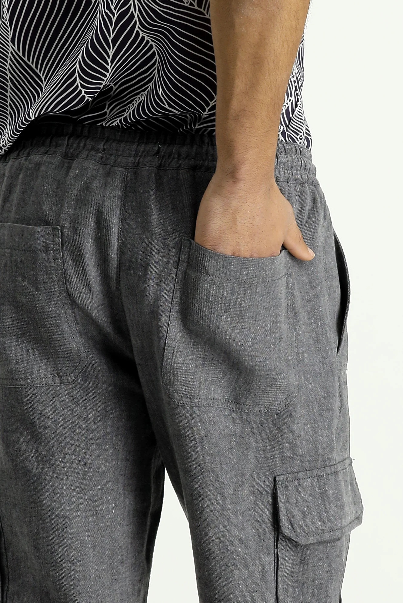 Siyah Regular Fit Standart Kesim Keten Bermuda Şort - Image 6