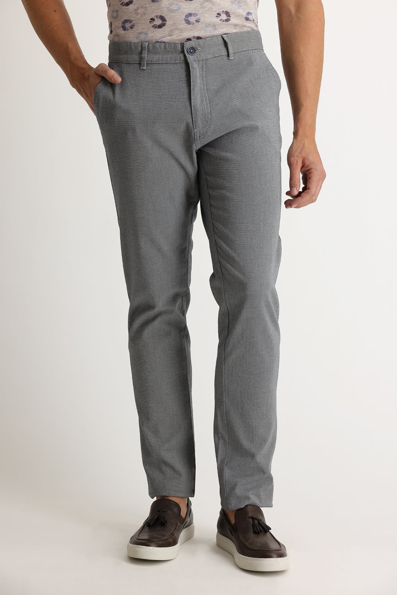 Siyah Relaxed Fit Rahat Kesim Kuşgözü Likralı Kanvas / Chino Pantolon - Image 2