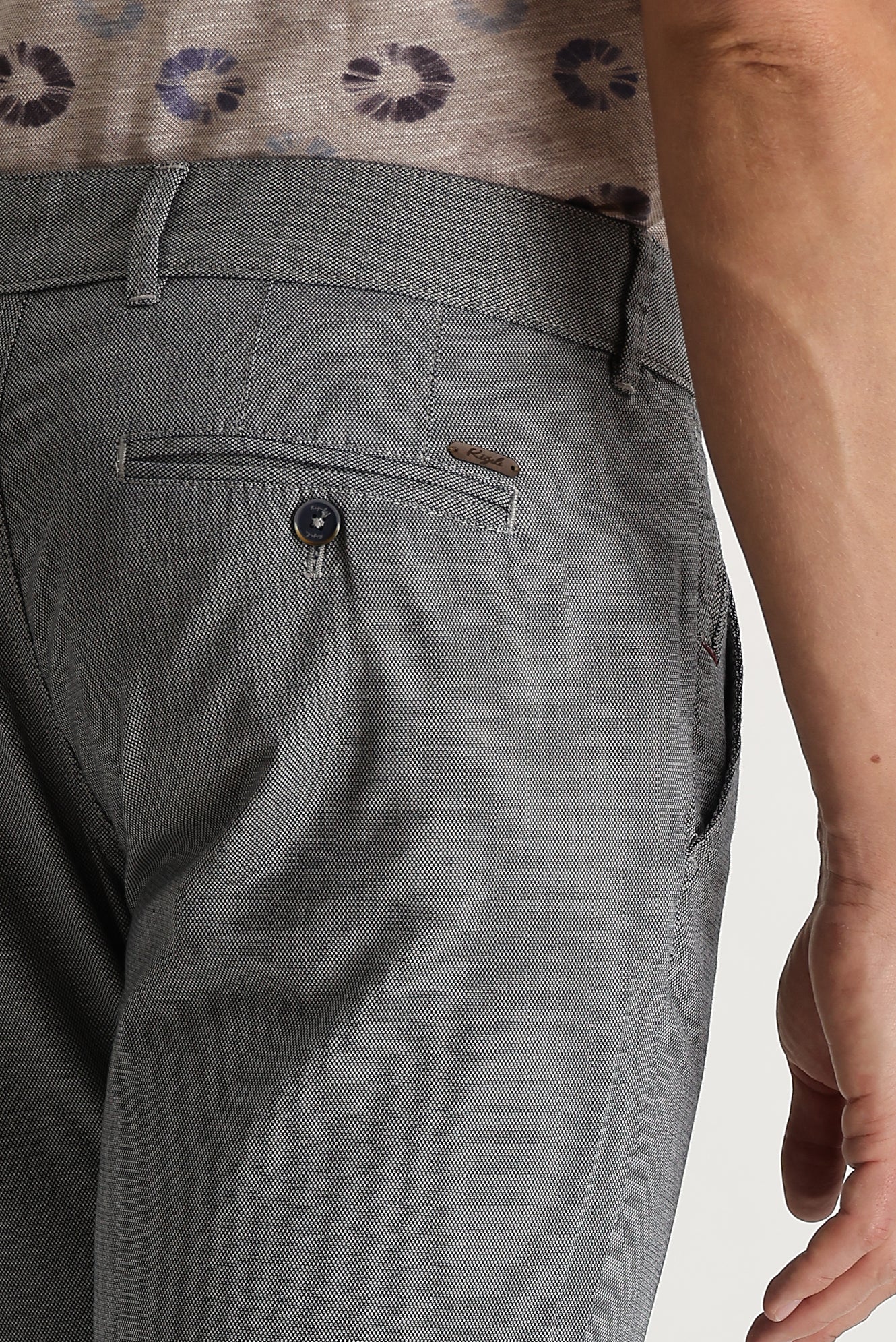 Siyah Relaxed Fit Rahat Kesim Kuşgözü Likralı Kanvas / Chino Pantolon - Image 4