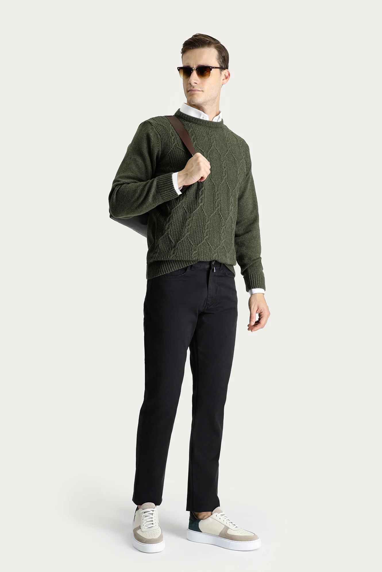 Siyah Regular Fit Standart Kesim Spor Pantolon - Image 2