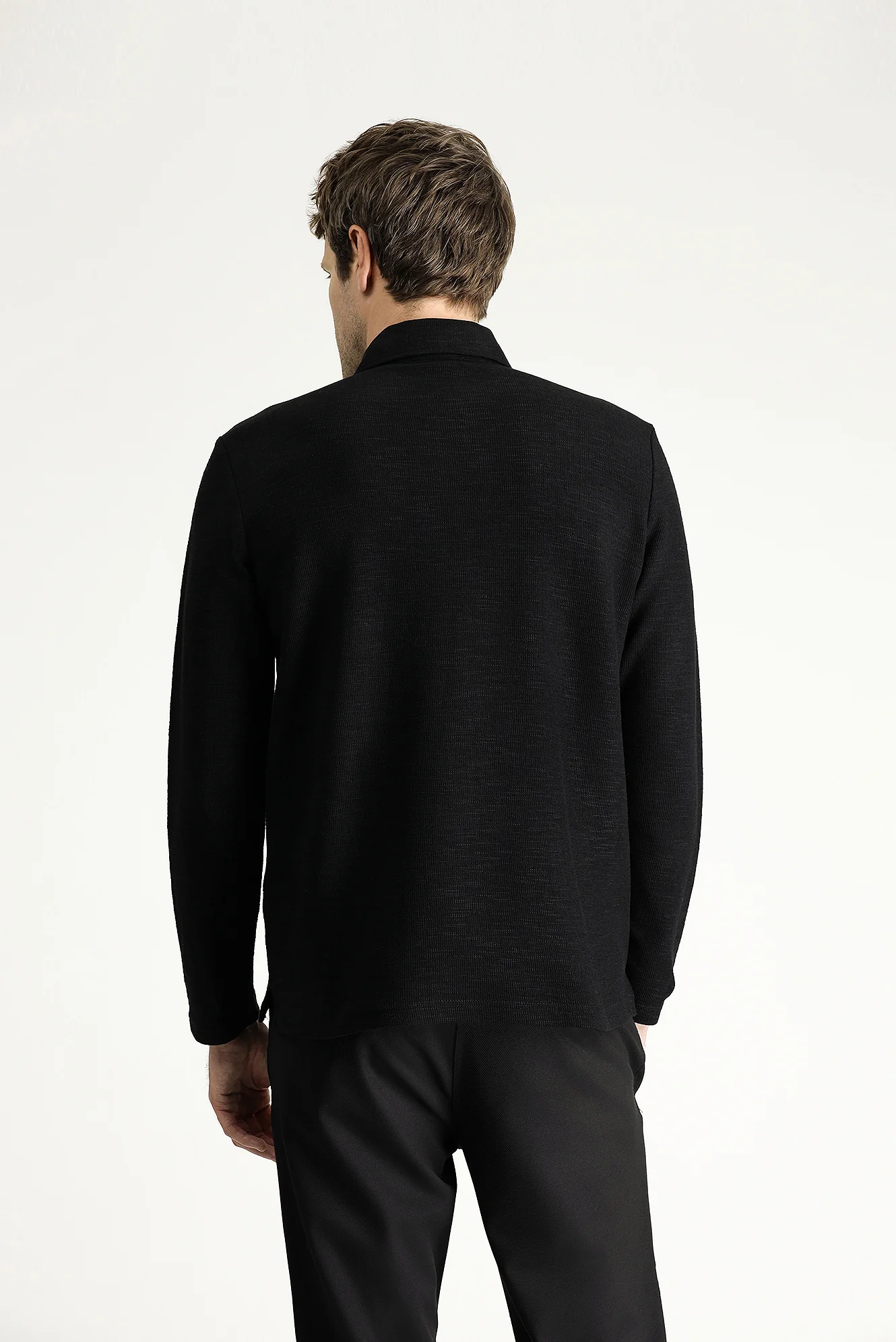 Siyah Polo Yaka Nakışlı Pamuklu Sweatshirt - Image 4