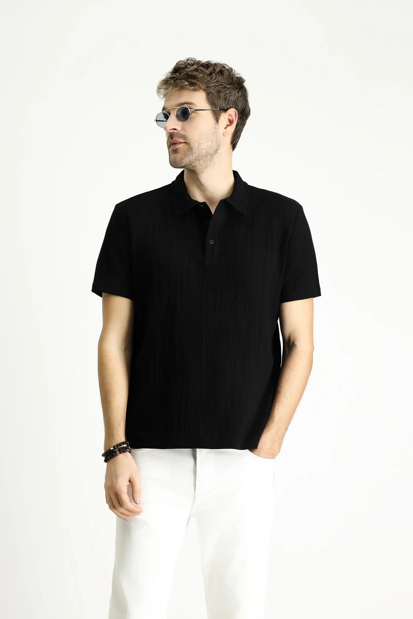 Siyah Polo Yaka Regular Fit Desenli Pamuk Tişört - Image 3