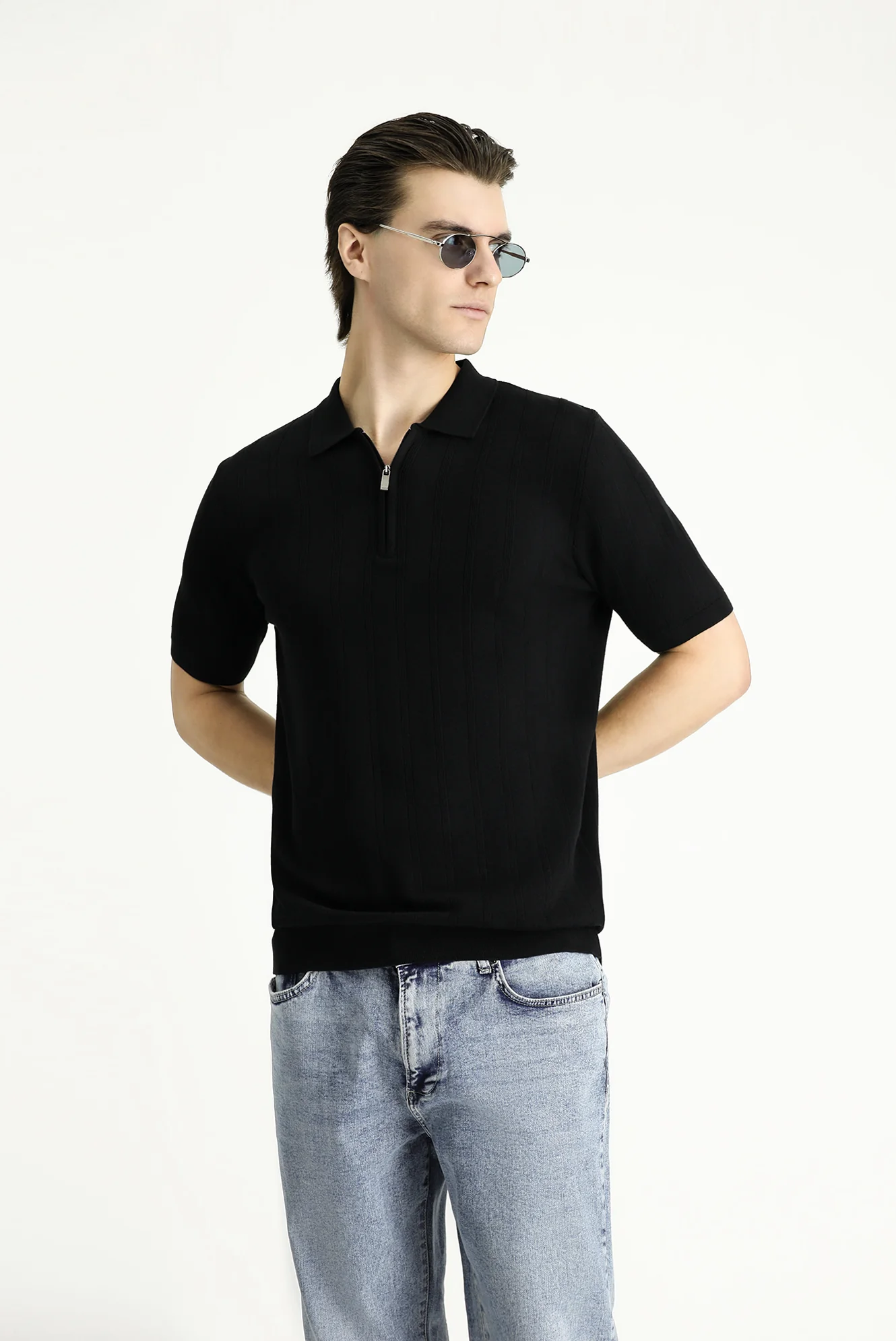 Siyah Polo Yaka Regular Fit Fermuarlı Desenli Pamuklu Tişört