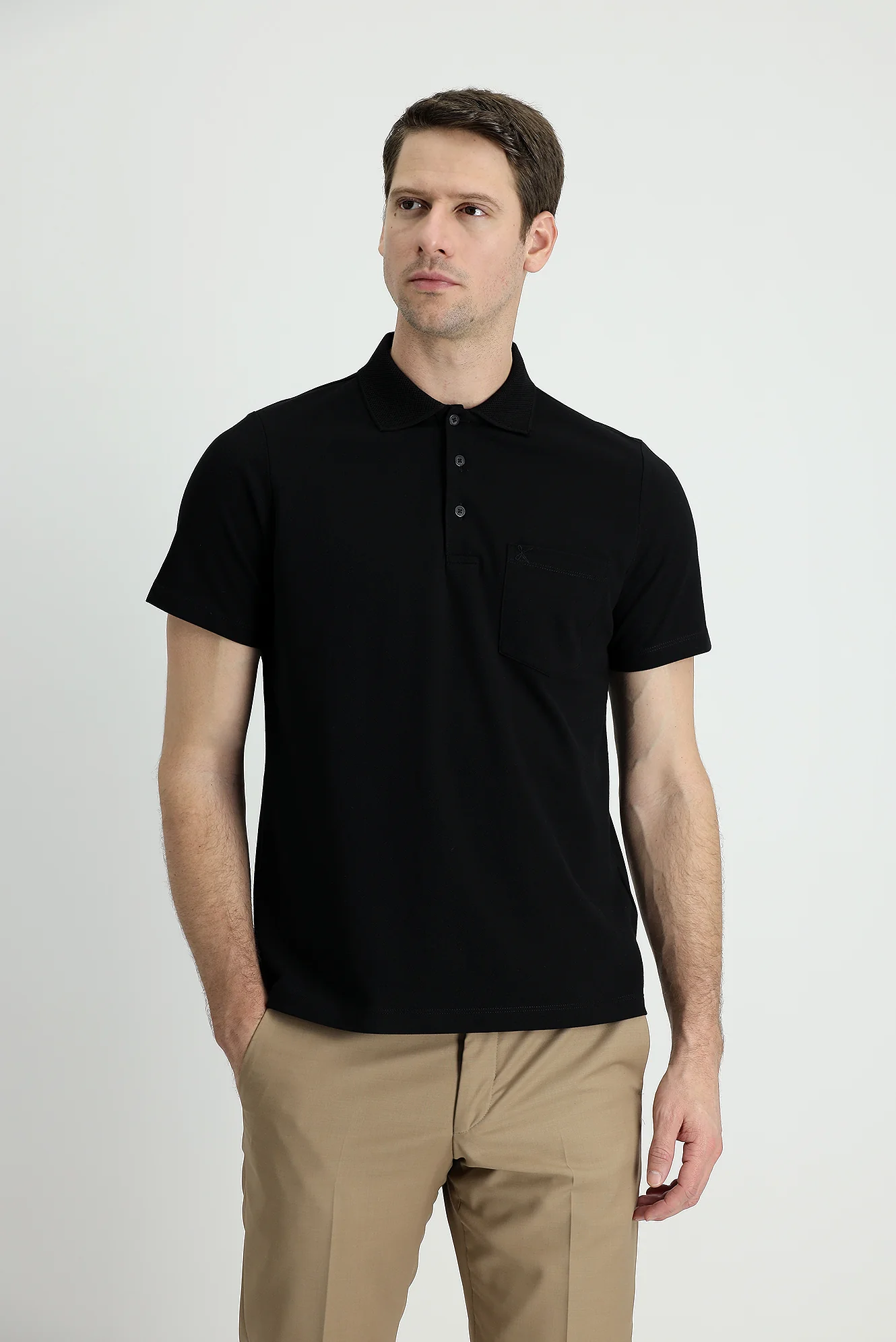 Siyah Polo Yaka Regular Fit Nakışlı Pamuk Tişört - Image 2