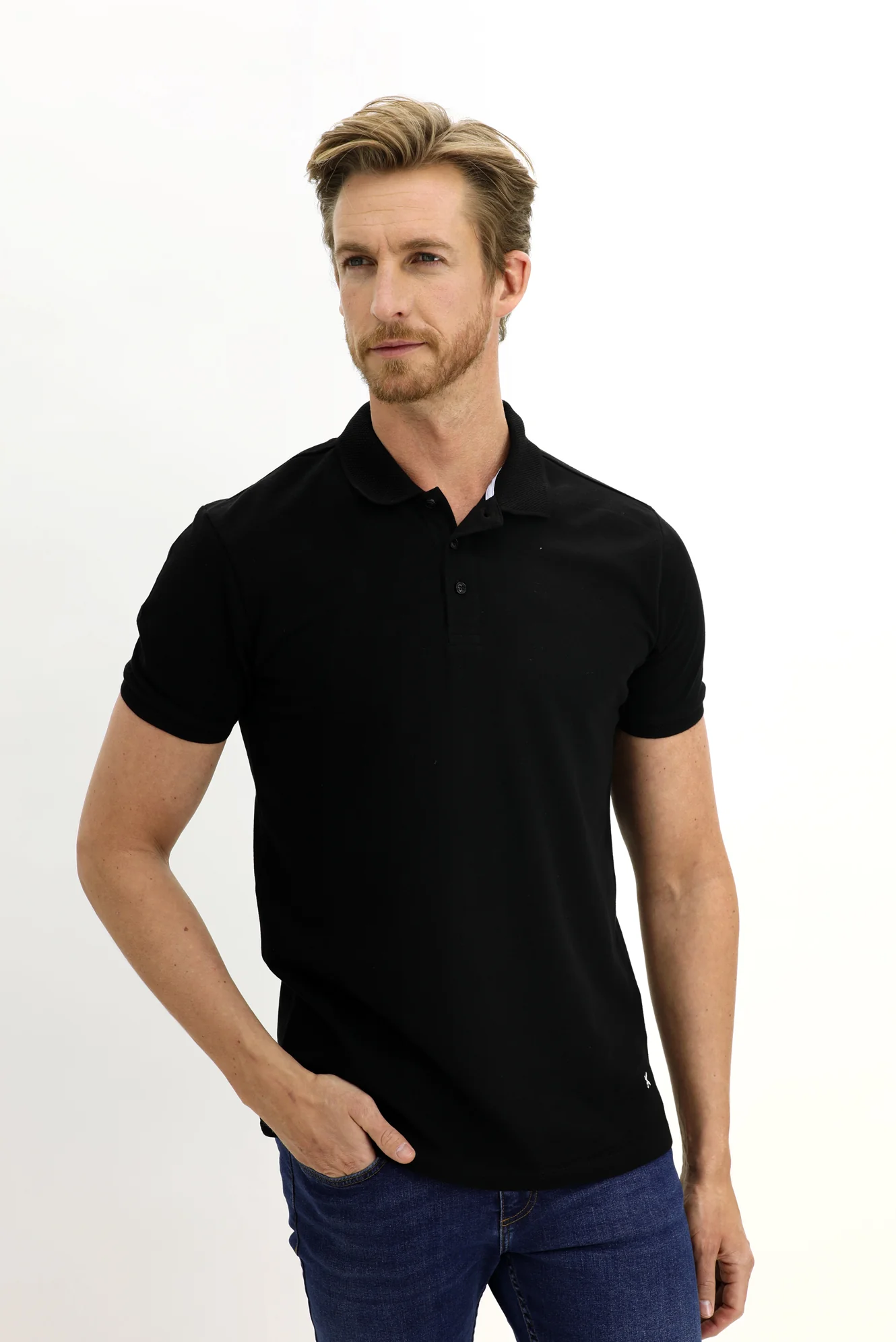Siyah Polo Yaka Slim Fit Dar Kesim Pamuk Tişört - Image 2