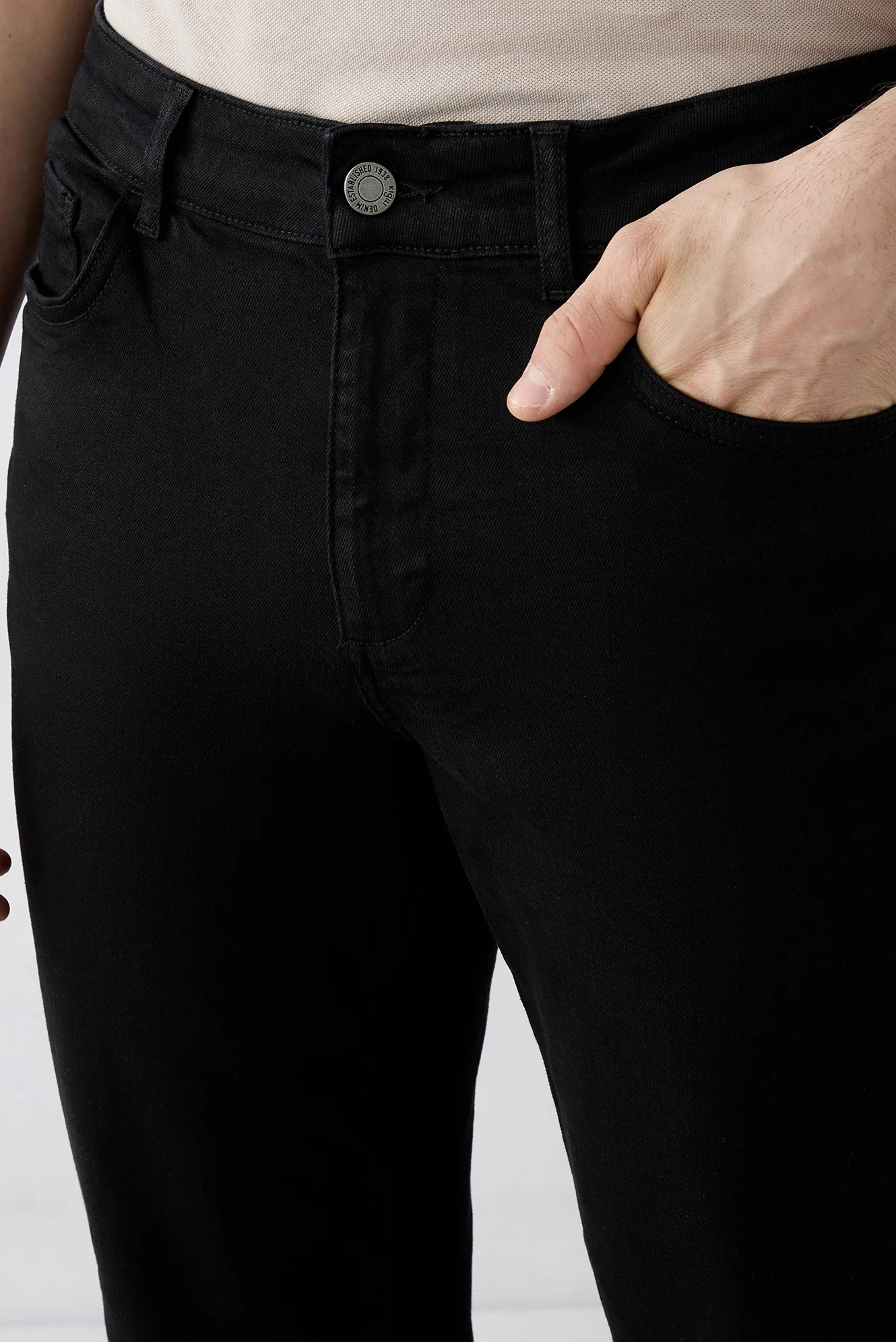 Siyah Regular Fit Düz Pamuklu 5 Cep Denim Pantolon - Image 4