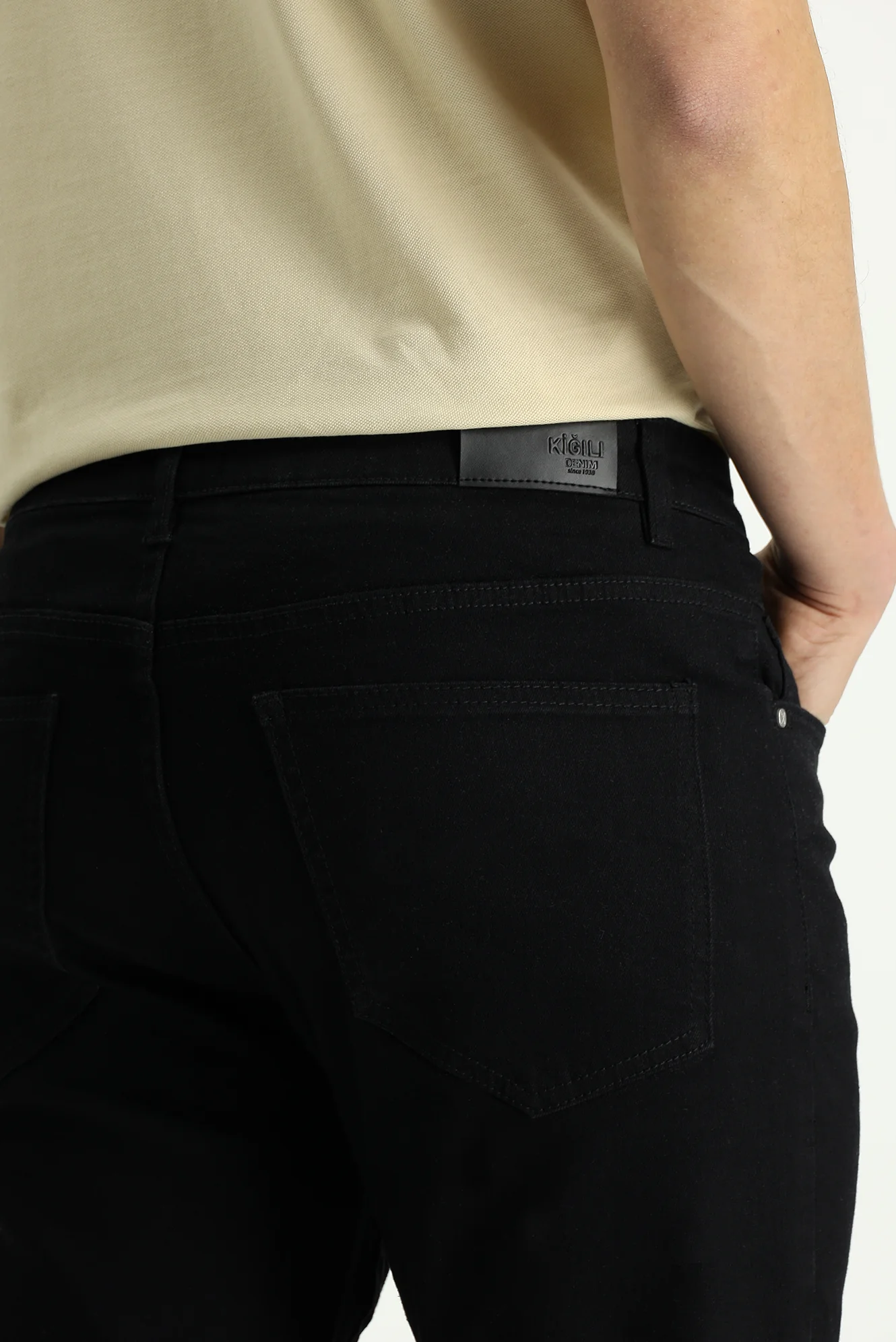 Siyah Regular Fit Standart Kesim Likralı Denim Pantolon - Image 6