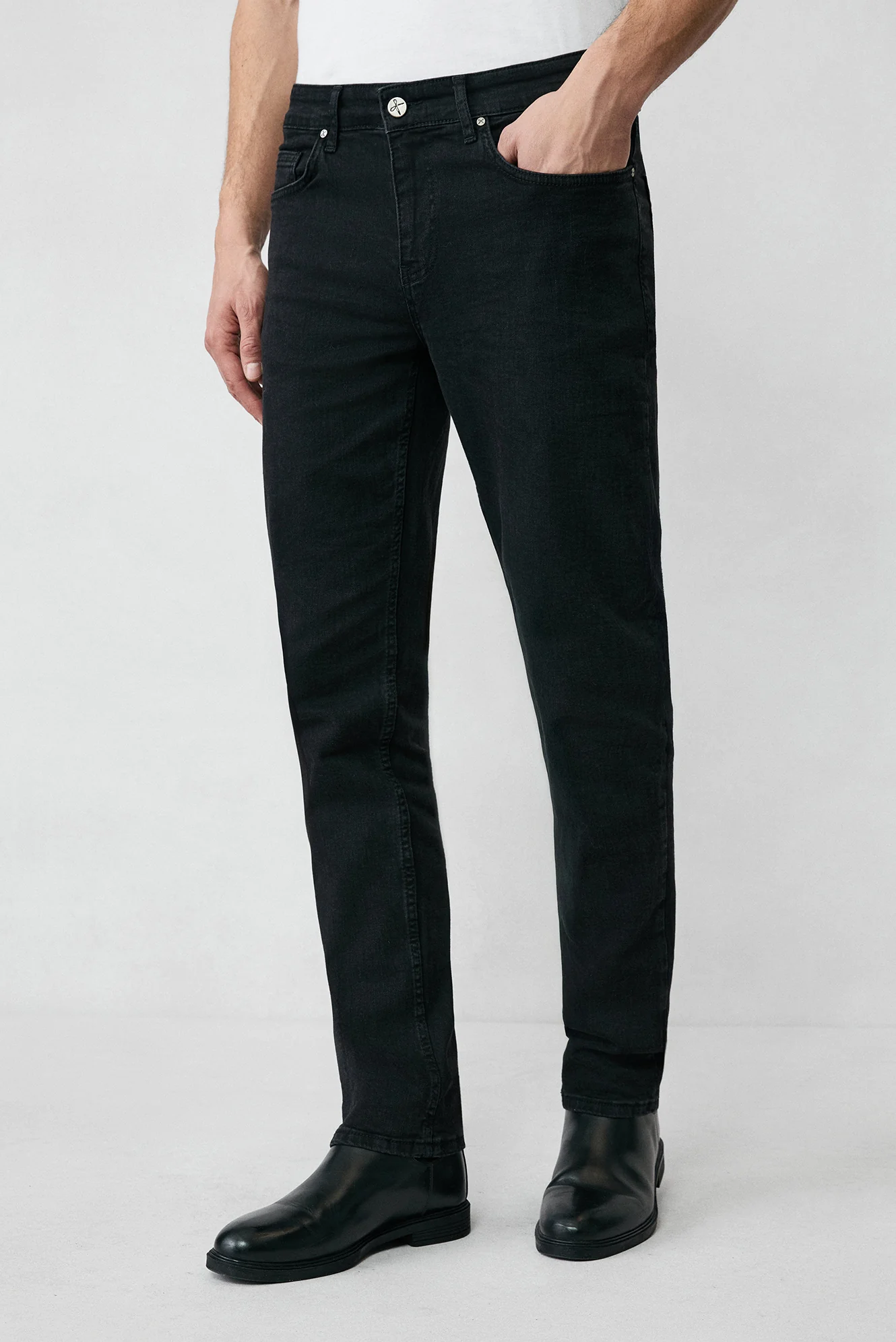 Siyah Regular Fit Standart Kesim Pamuklu Likralı Esnek 4 Mevsim Denim Pantolon - Image 4