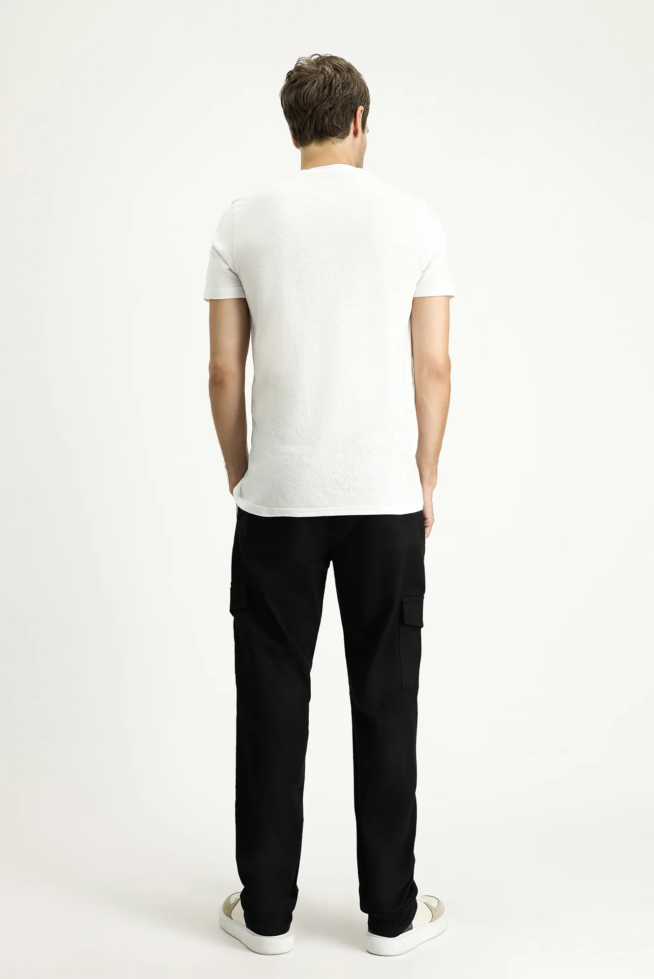 Siyah Regular Fit Standart Kesim Likralı Kargo Pantolon - Image 4