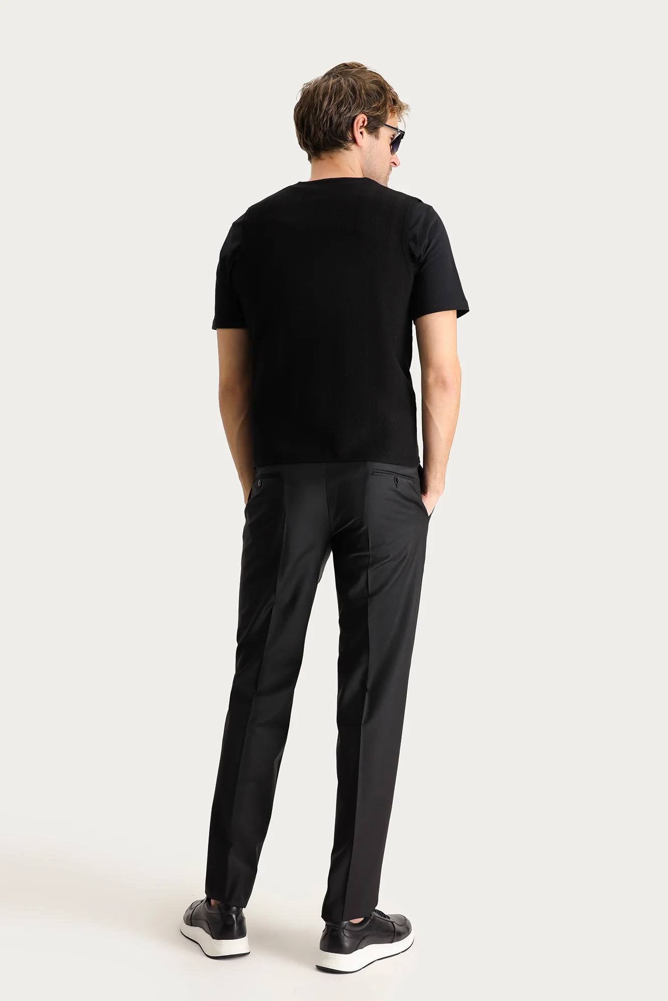 Siyah 4 Drop Relaxed Fit Rahat Kesim Yünlü Klasik Kumaş Pantolon - Image 4