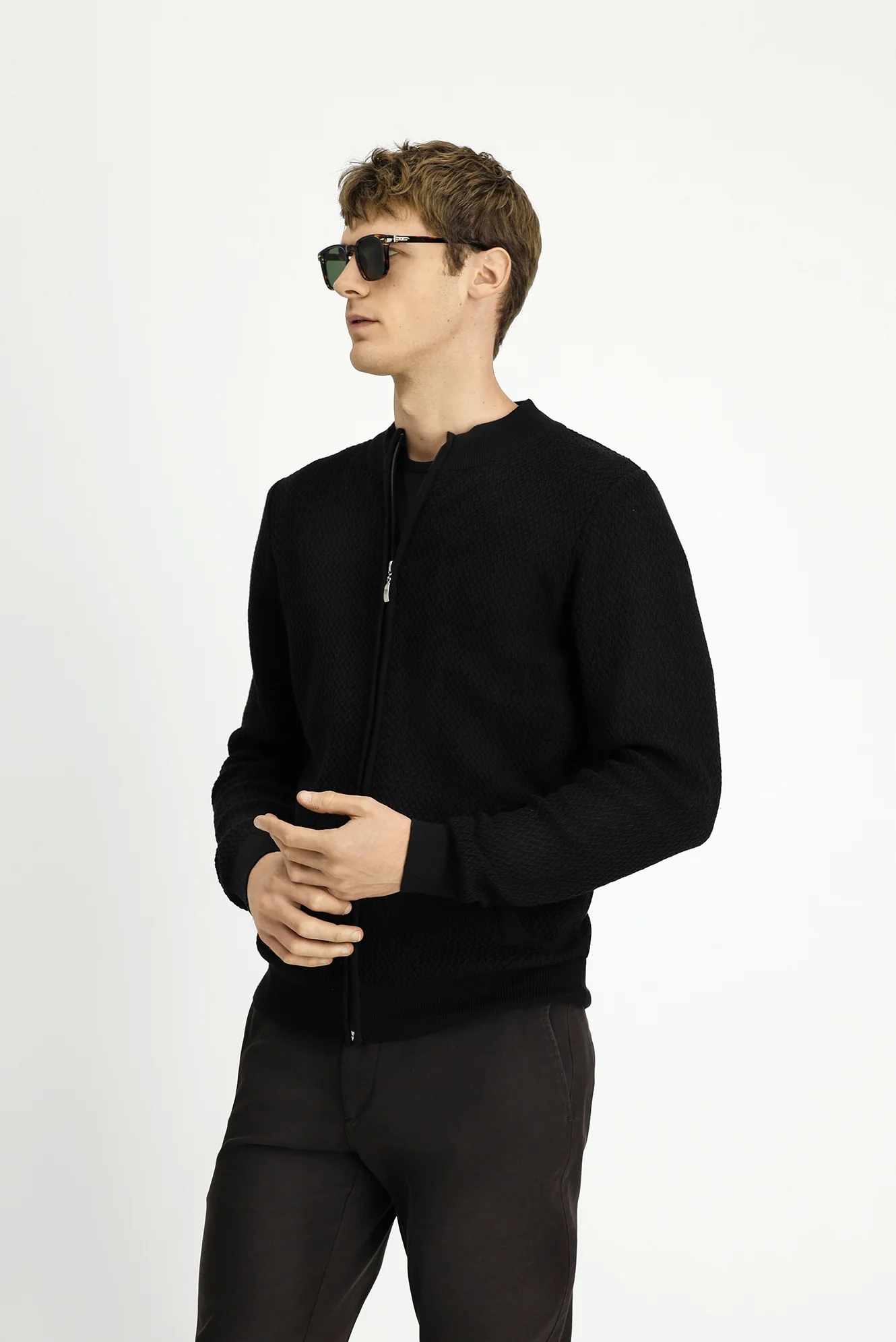 Siyah Slim Fit Dar Kesim Desenli Fermuarlı Pamuklu Triko Hırka - Image 3