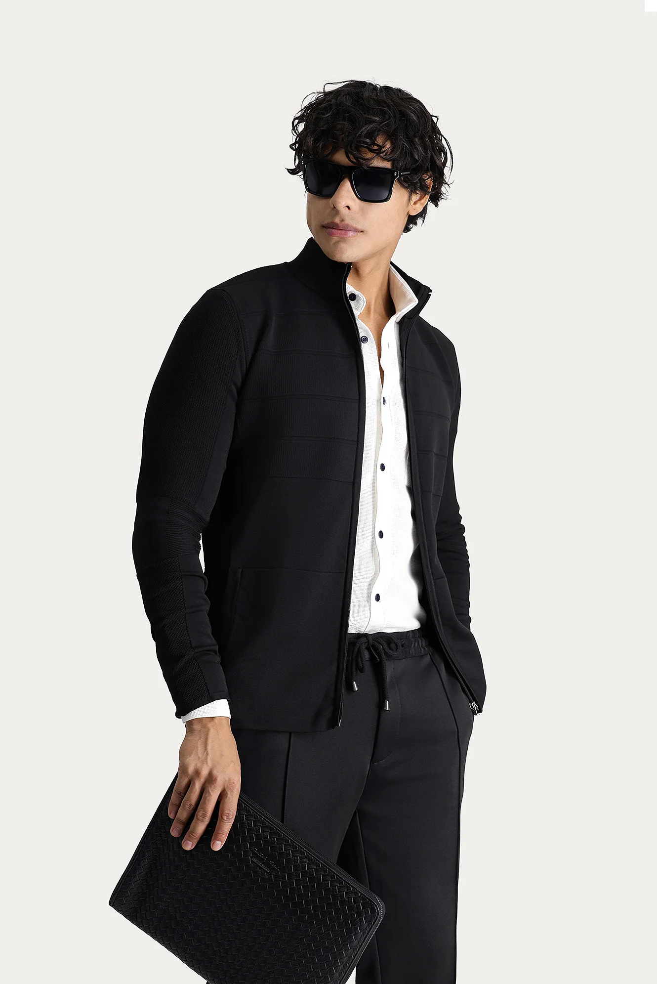 Siyah Slim Fit Dar Kesim Fermuarlı Triko Hırka - Image 2