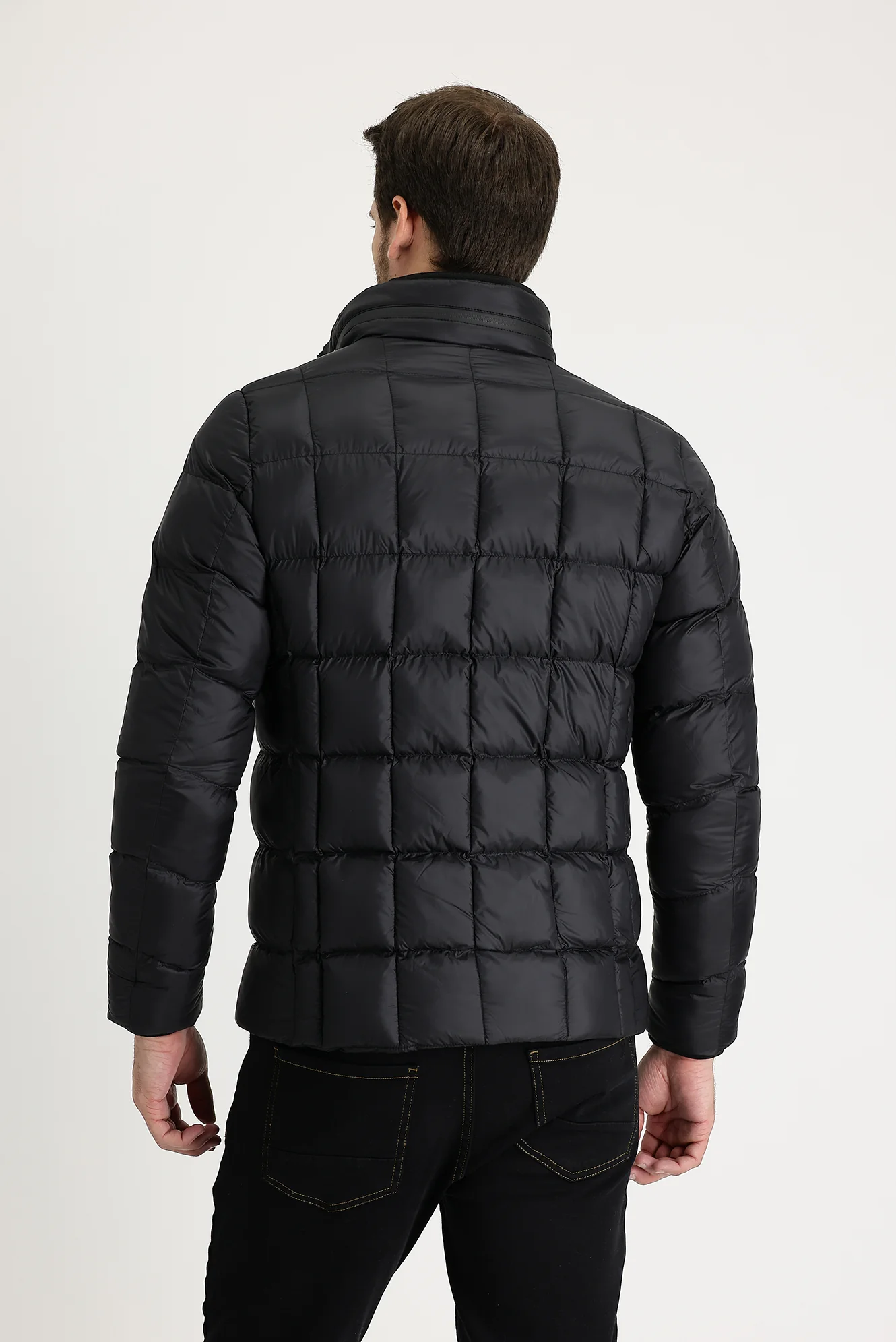 Siyah Slim Fit Dar Kesim Kapüşonlu Kapitone Mont - Image 4