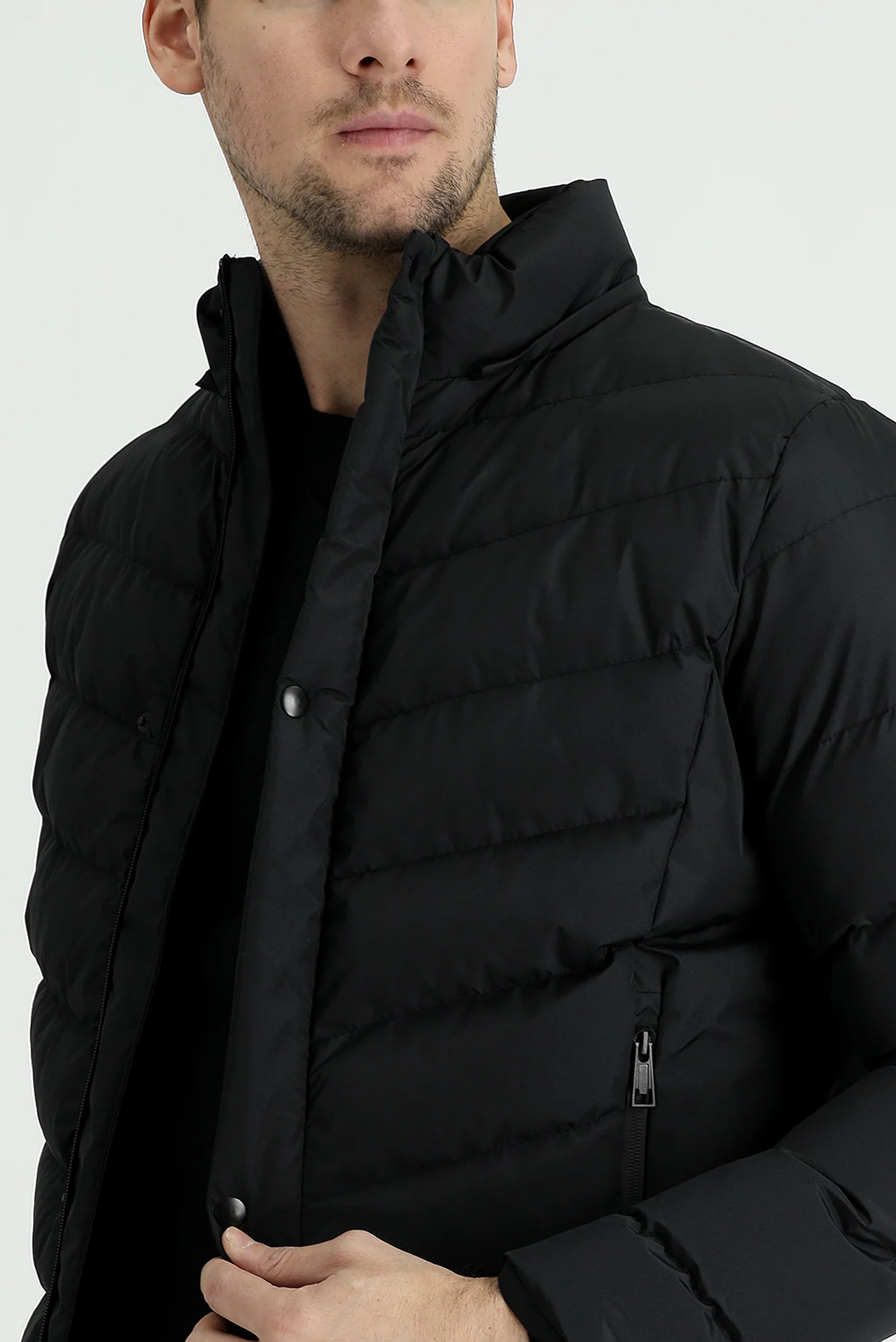 Siyah Slim Fit Dar Kesim Kapüşonlu Şişme Mont - Image 4