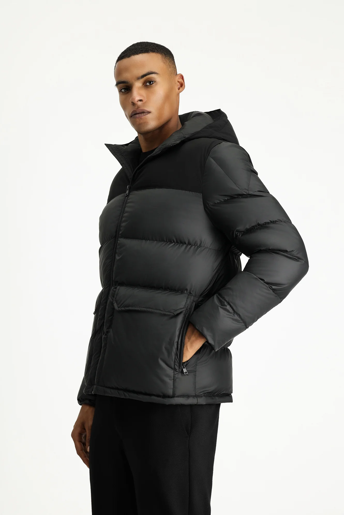 Siyah Slim Fit Dar Kesim Kapüşonlu Spor Şişme Mont - Image 4