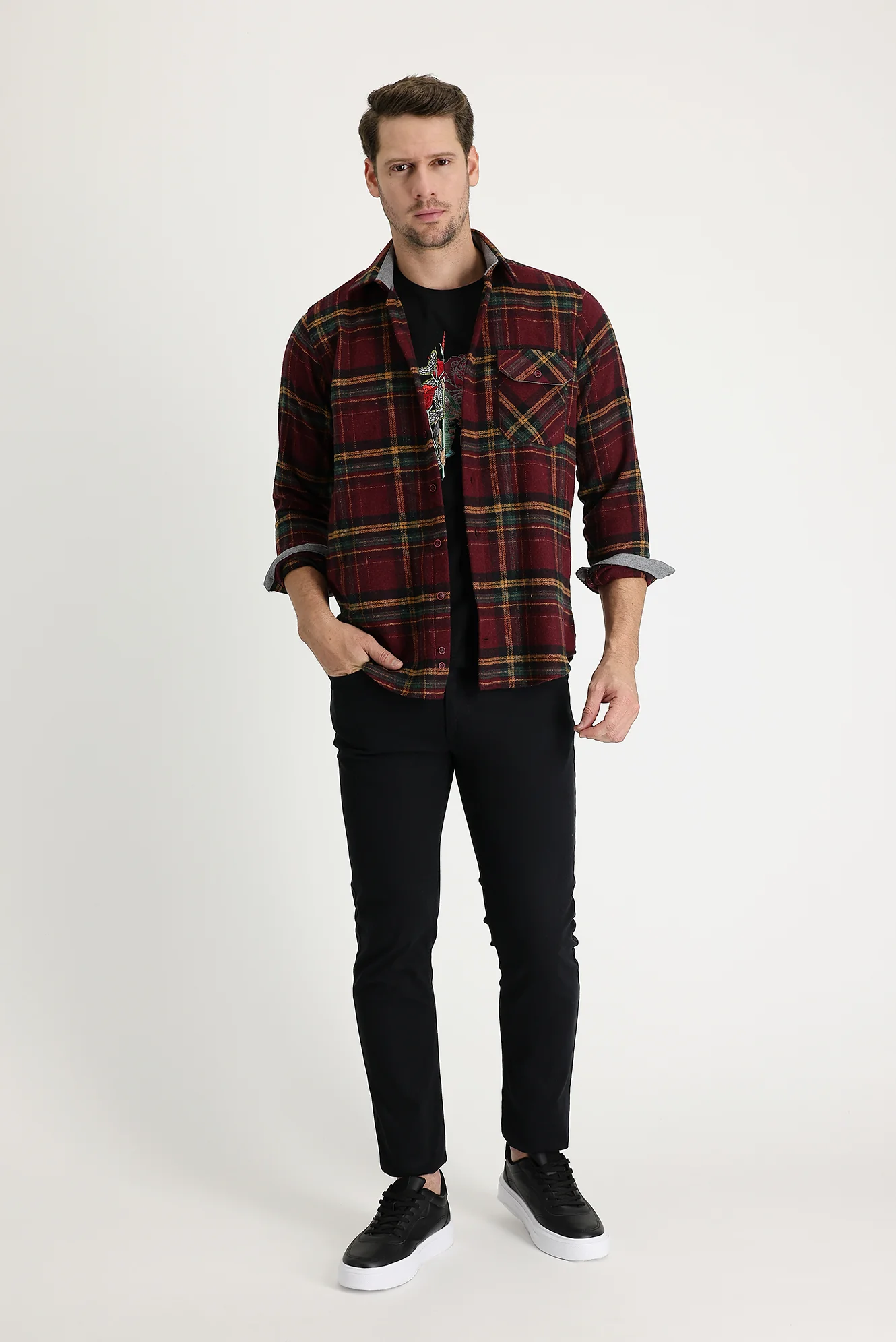 Siyah Slim Fit Dar Kesim Likralı Denim Pantolon