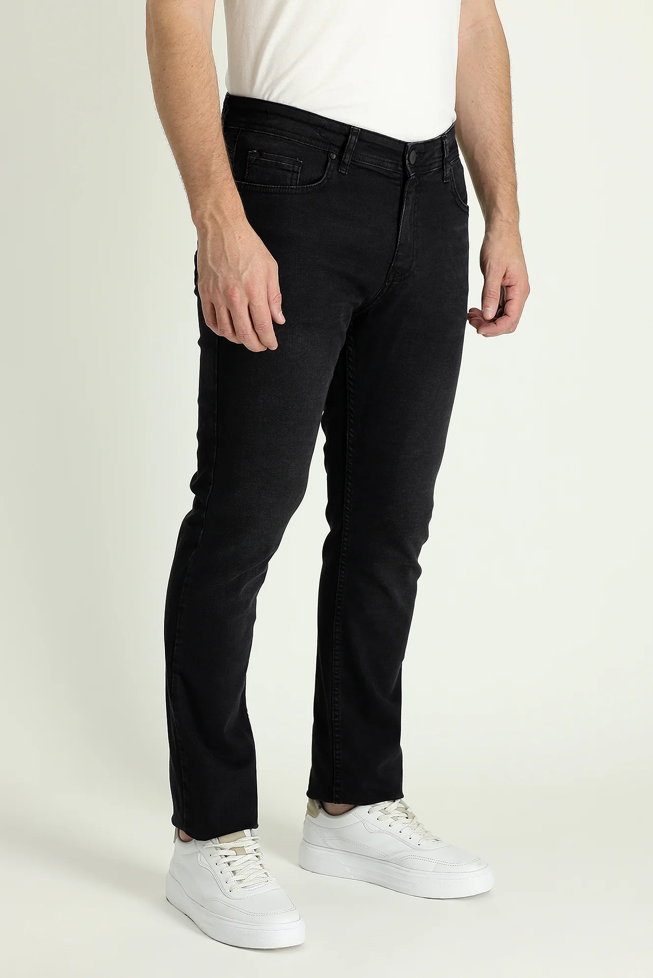Siyah Slim Fit Dar Kesim Likralı Denim Pantolon - Image 2