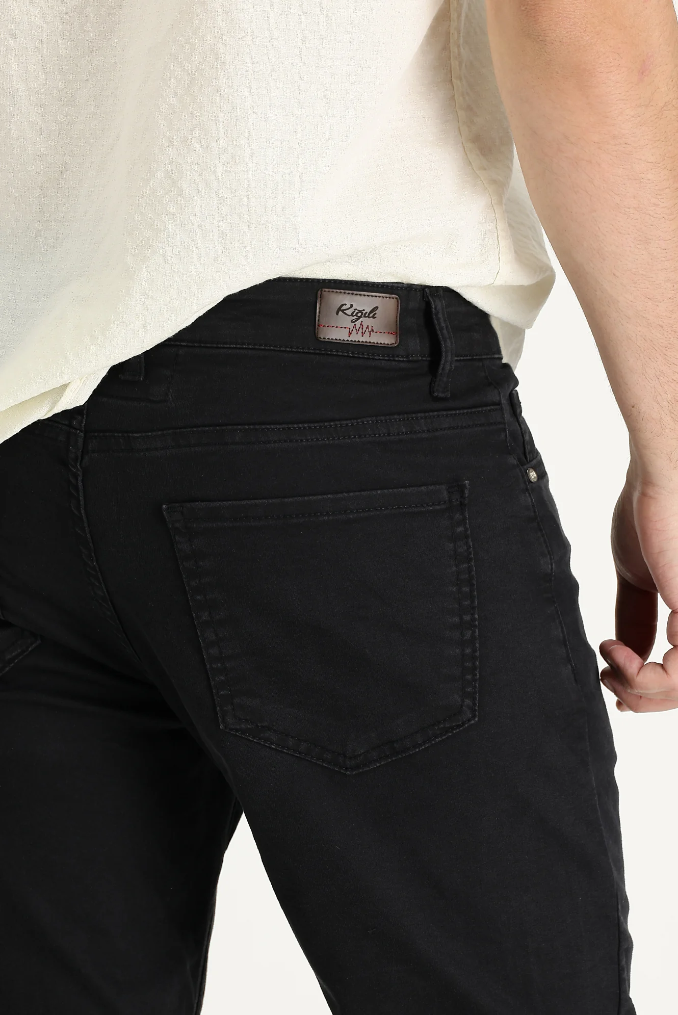 Siyah Slim Fit Dar Kesim Likralı Denim Pantolon - Image 5