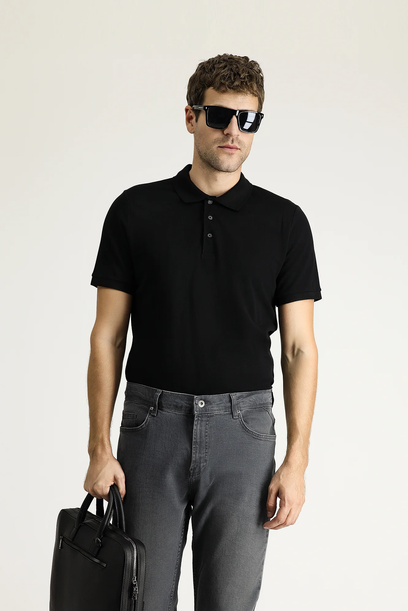 Siyah Slim Fit Dar Kesim Nakışlı Pamuk Polo Yaka Tişört - Image 2