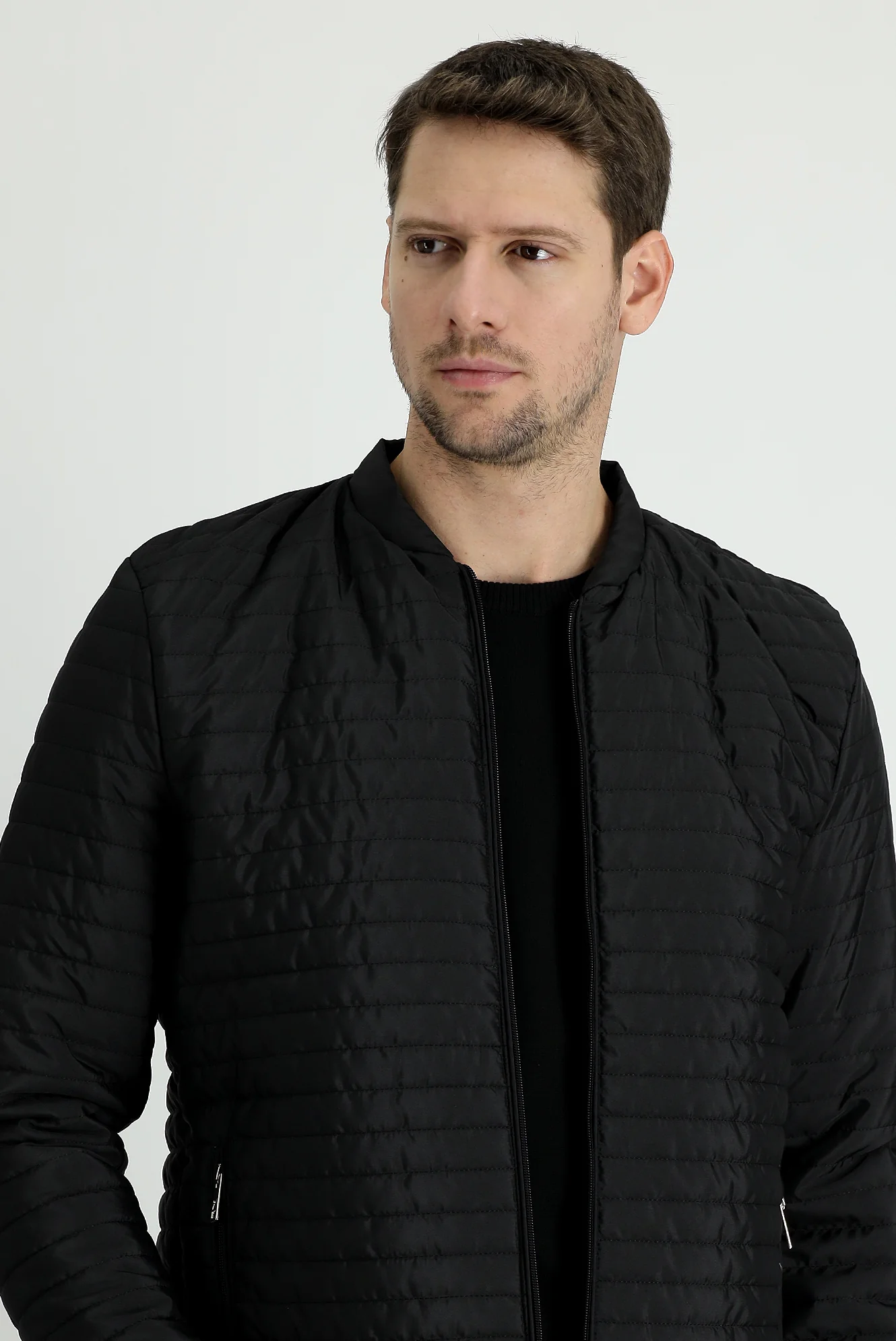 Siyah Slim Fit Dar Kesim Ribanalı Spor Mont - Image 2