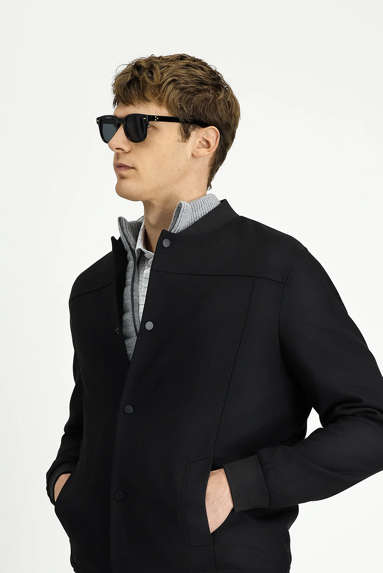 Siyah Slim Fit Dar Kesim Likralı Çıtçıtlı Cepli Bomber Ceket Mont - Image 4